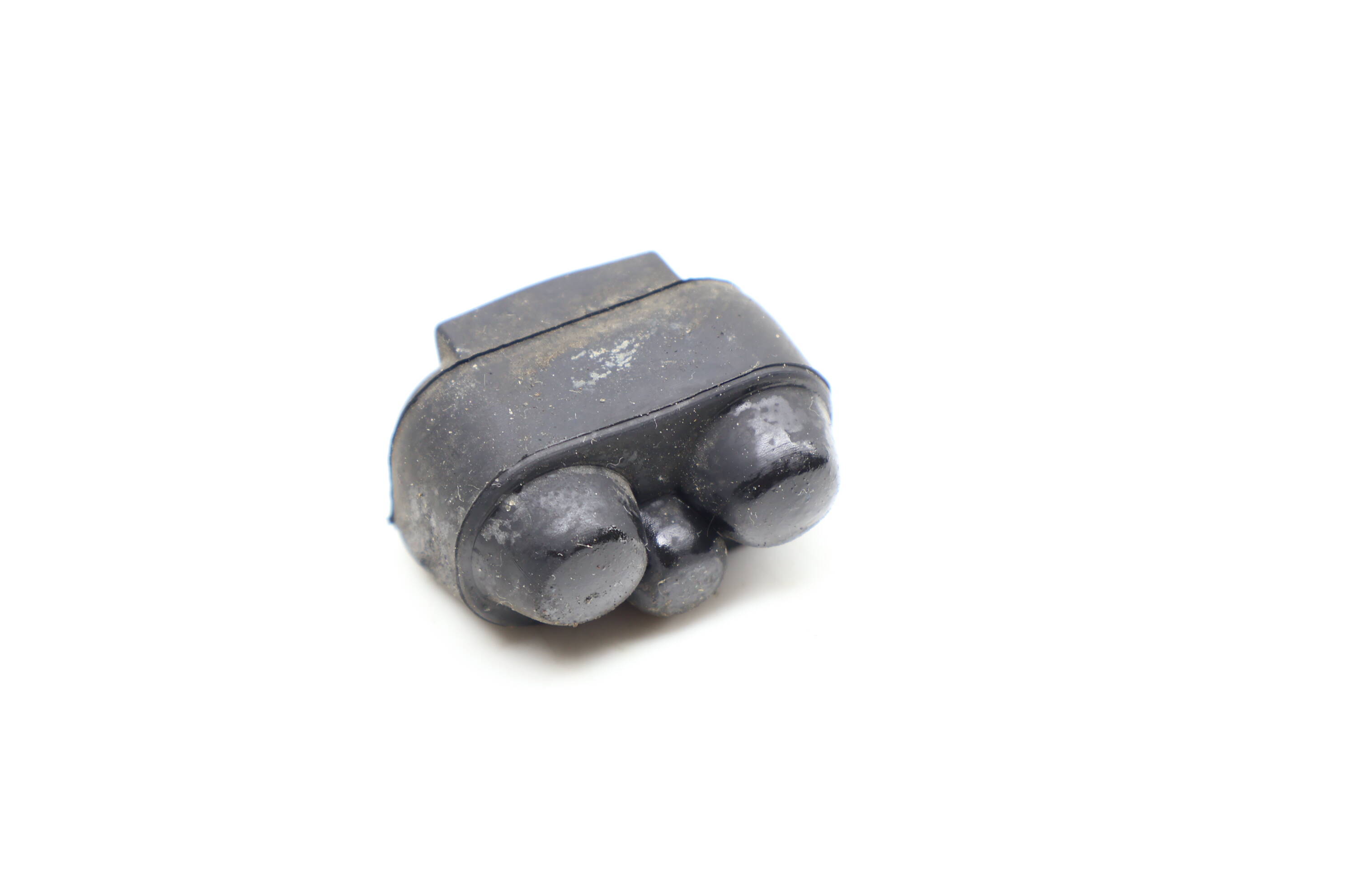 Lower Radiator Rubber Mount 17117525267