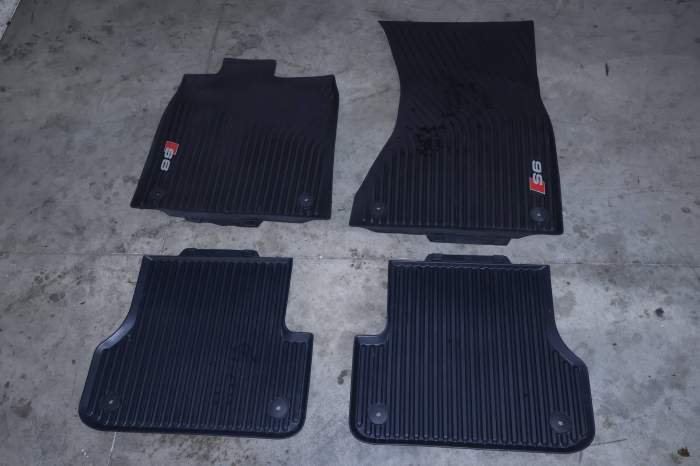 Rubber Floor Mat Set (S6) 4G1061221B main product photo
