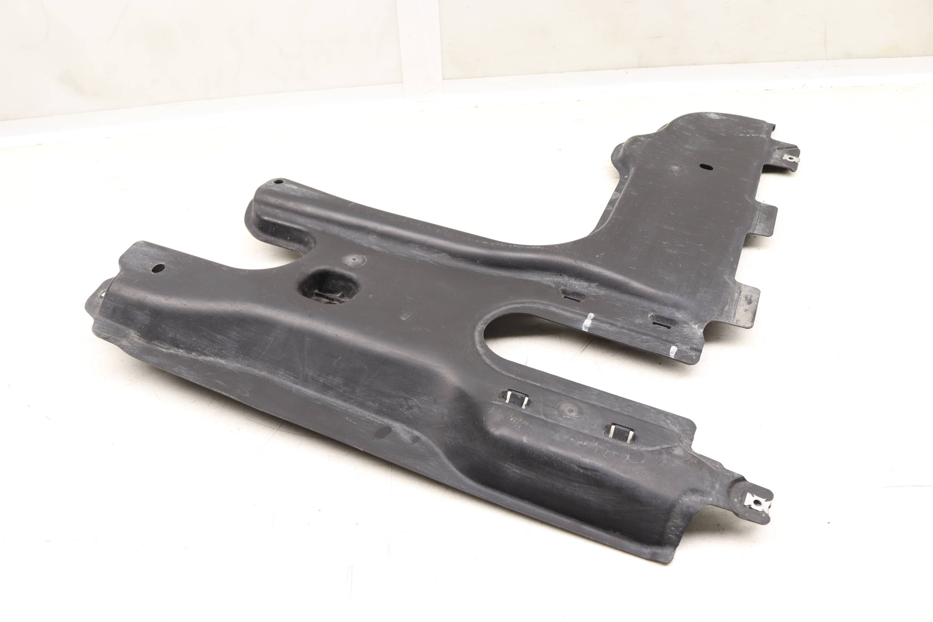 Underbody Cover / Panel 5QF825101A