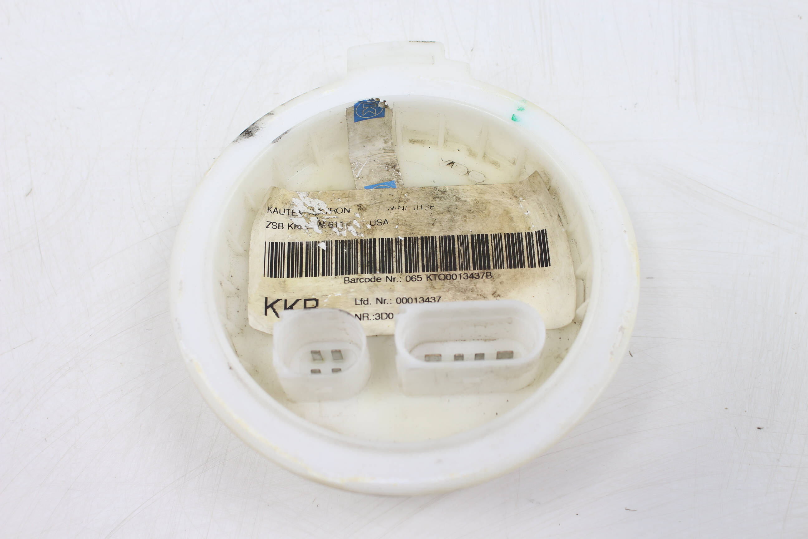 Fuel Pump Flange 3D0919679