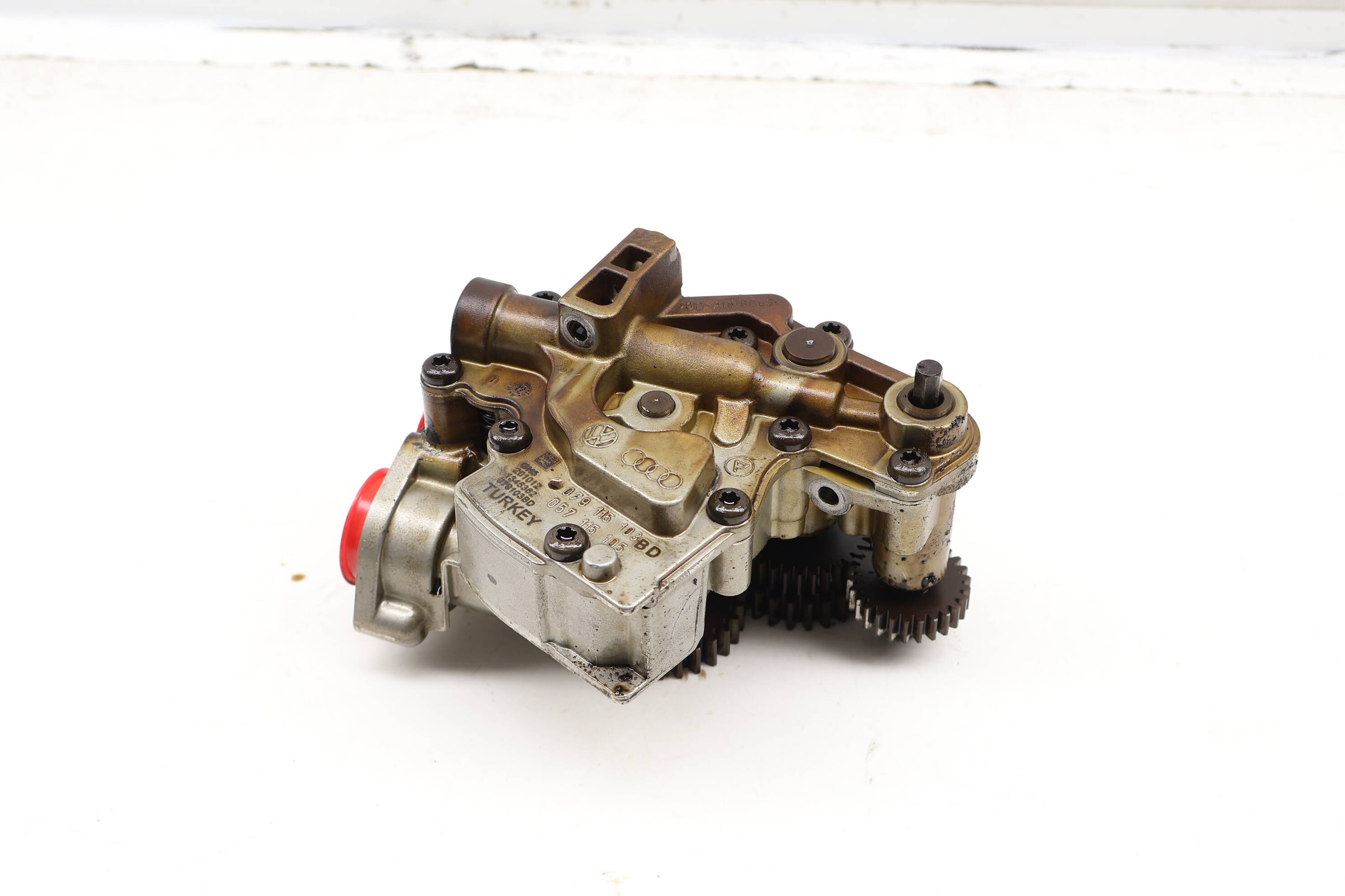 Engine Oil Pump 079115103BD
