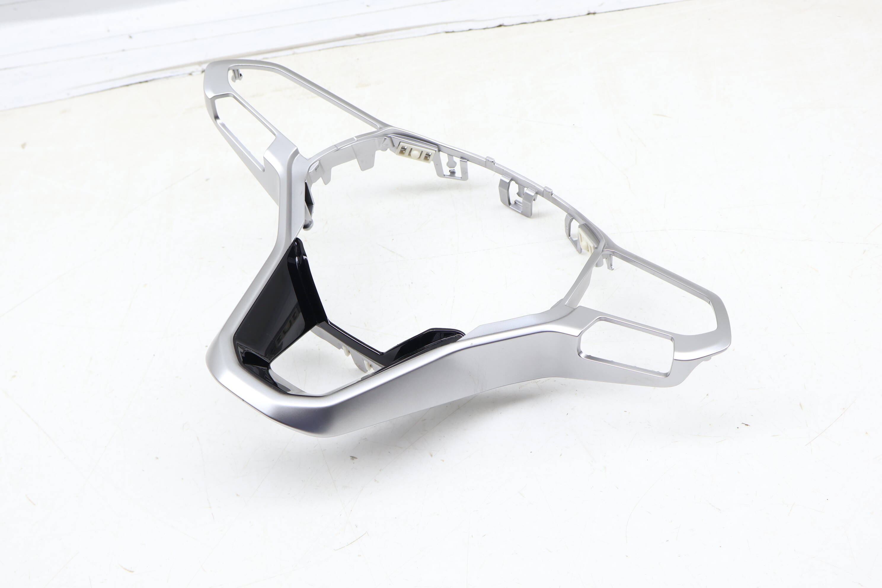 Steering Wheel Trim / Cover 5H0419685F