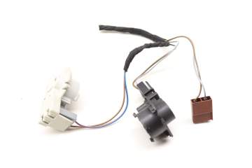 Inner Tail Light Wiring Connector / Bulb Socket