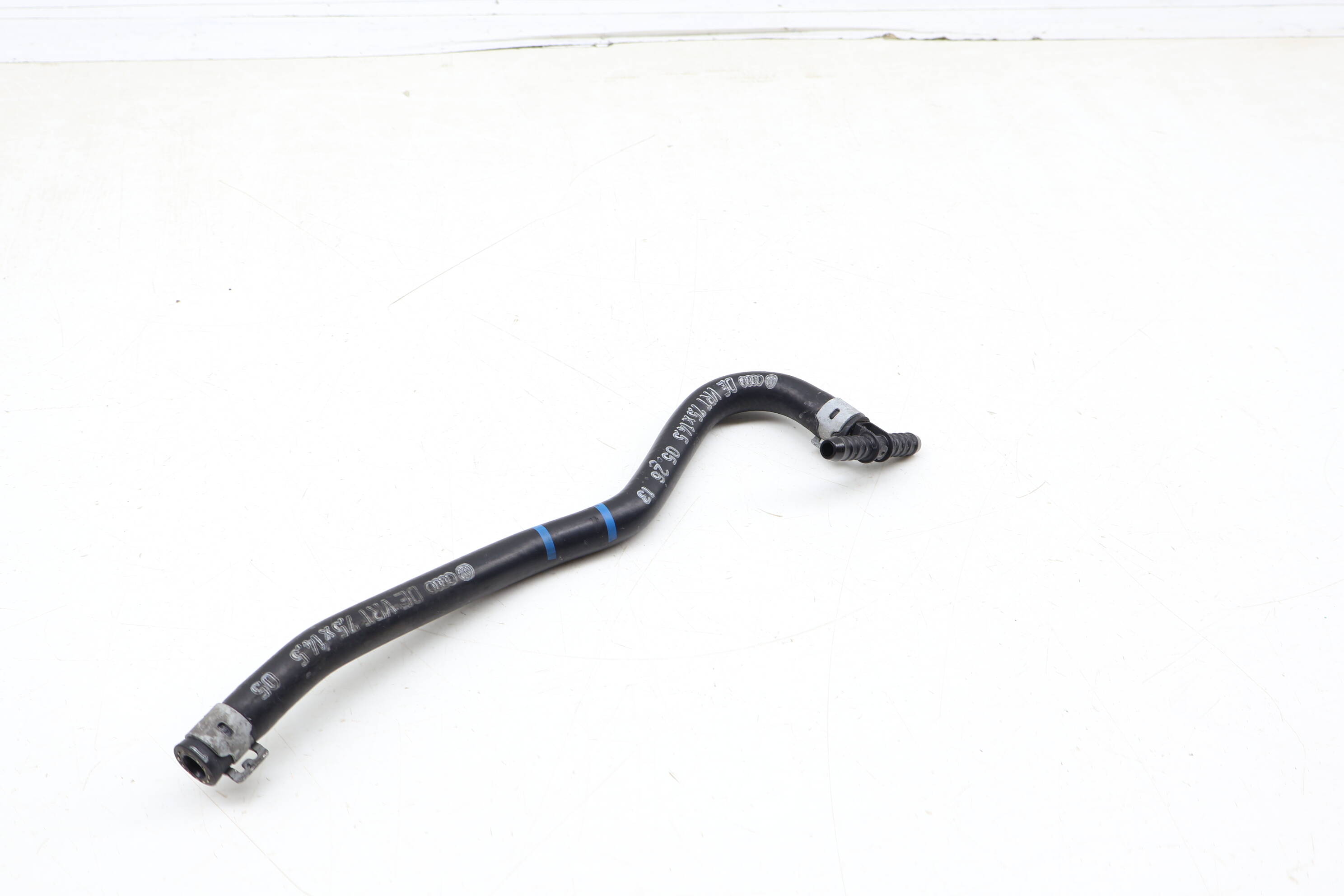 Fuel Hose / Line 4L0201543D