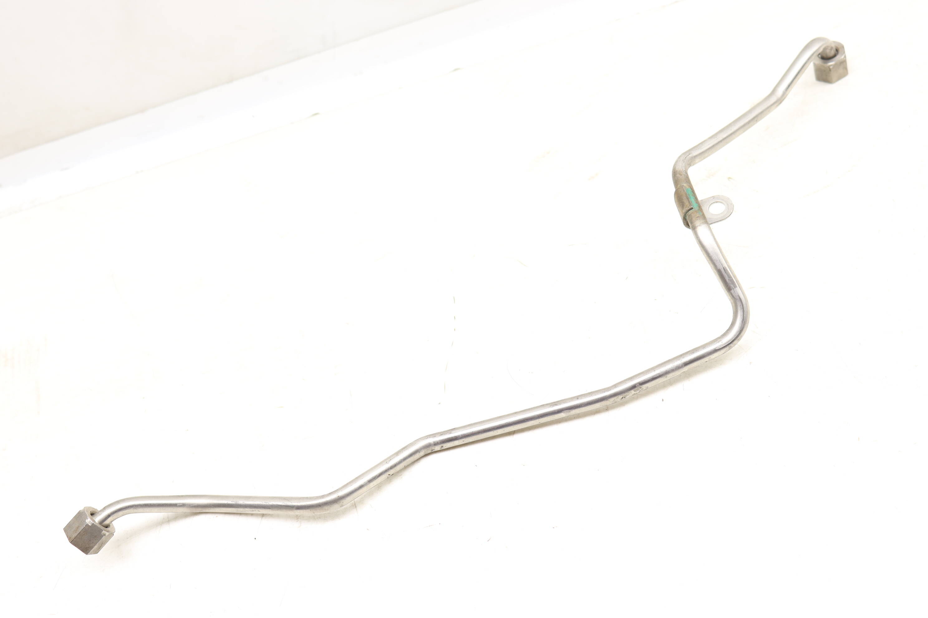 Fuel Line / Pipe 94811023523