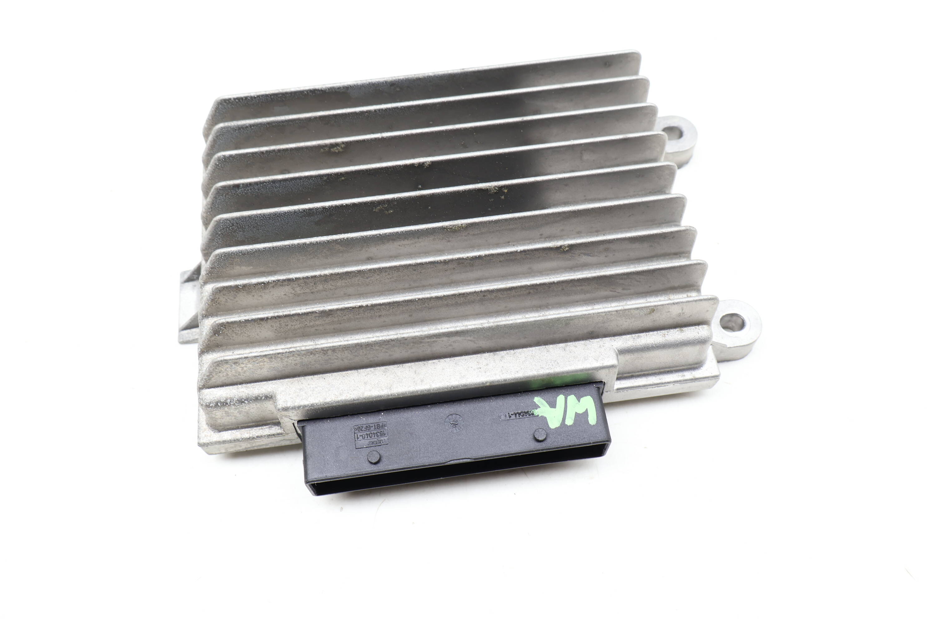 Stereo Amplifier / Amp 8J0035223B