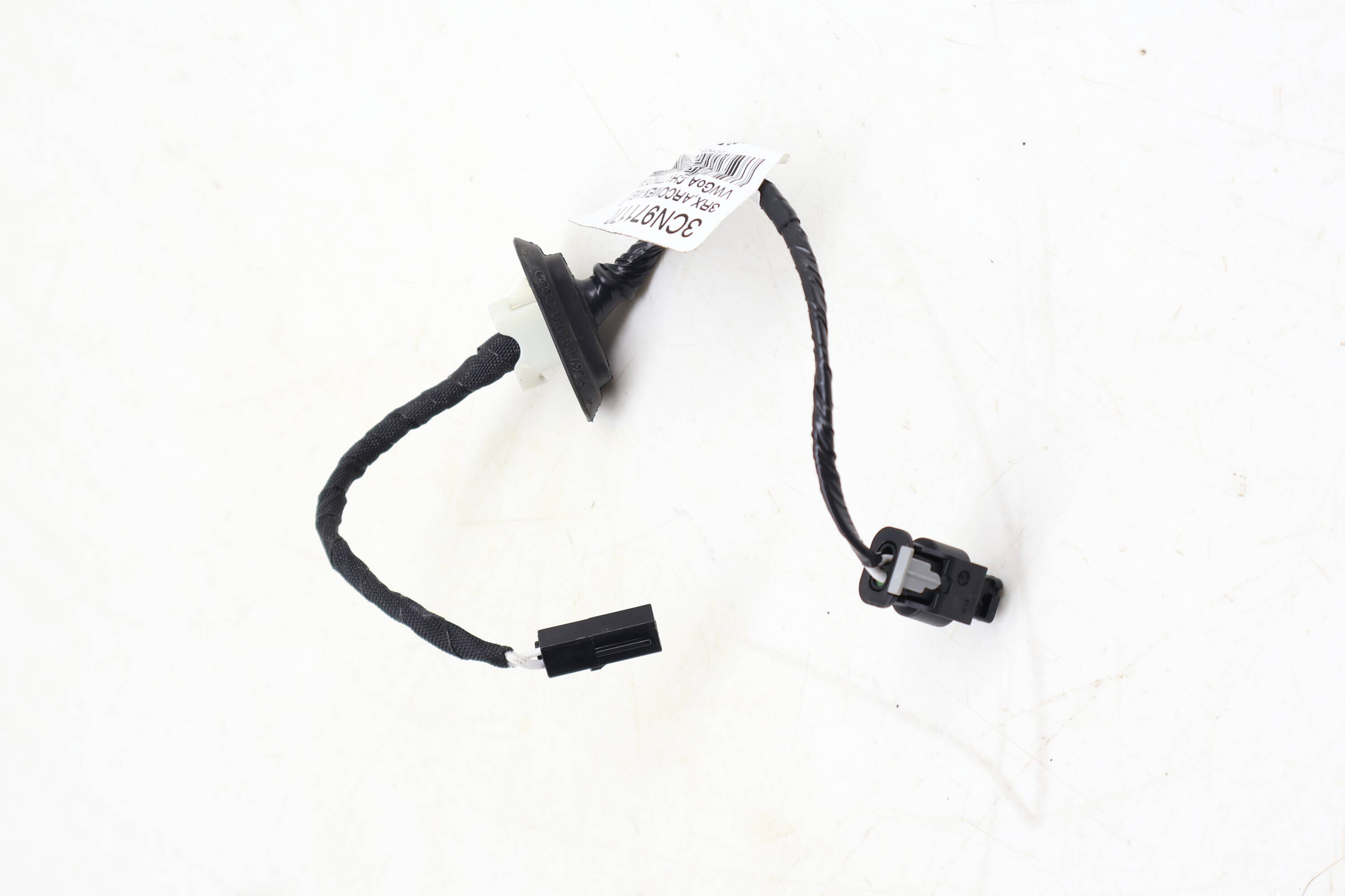 Center / Third Brake Light Wiring Harness 3CN971170