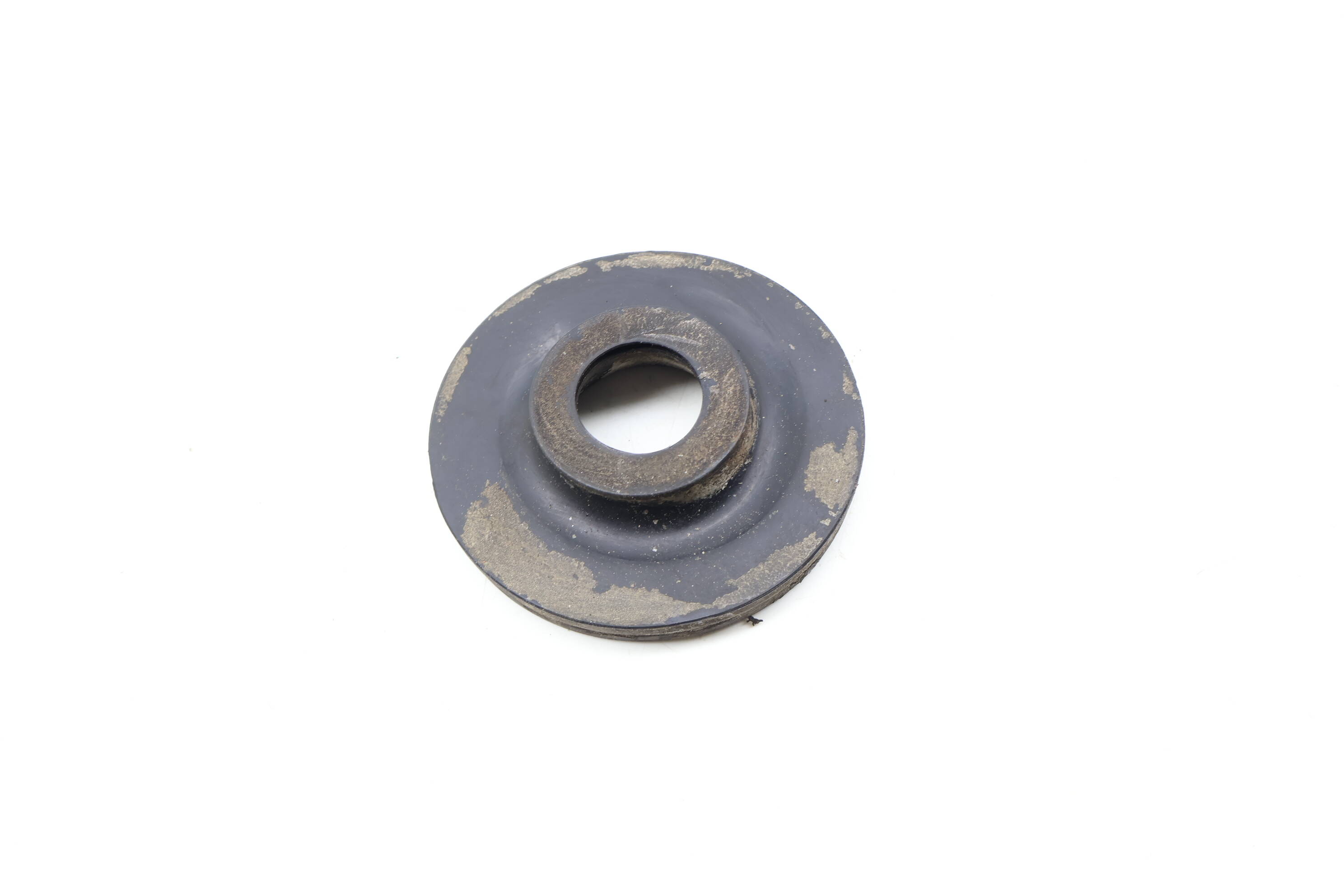 Upper Spring Rubber Mount 1EK512149