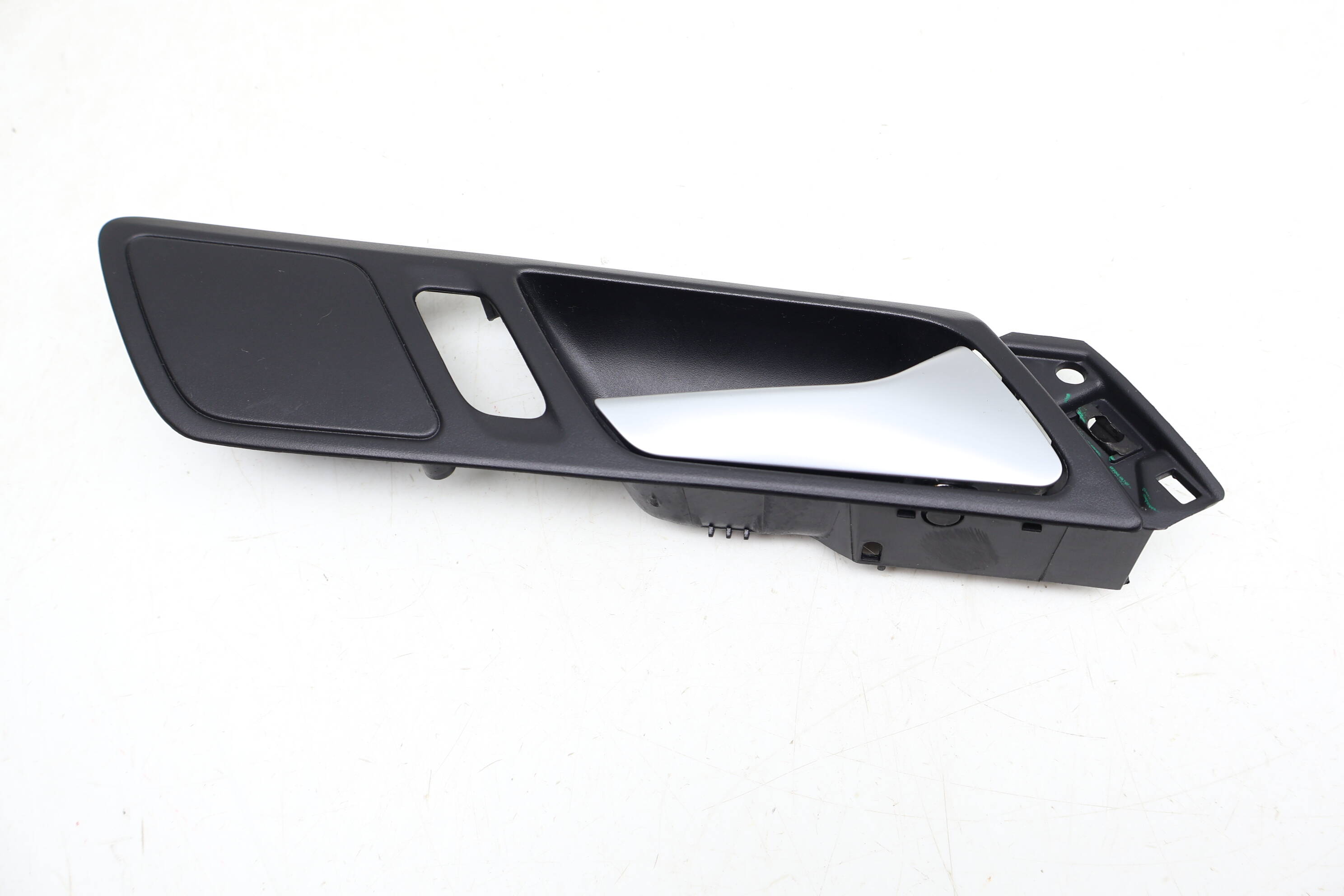 Interior Door Release / Handle 5C7837114F