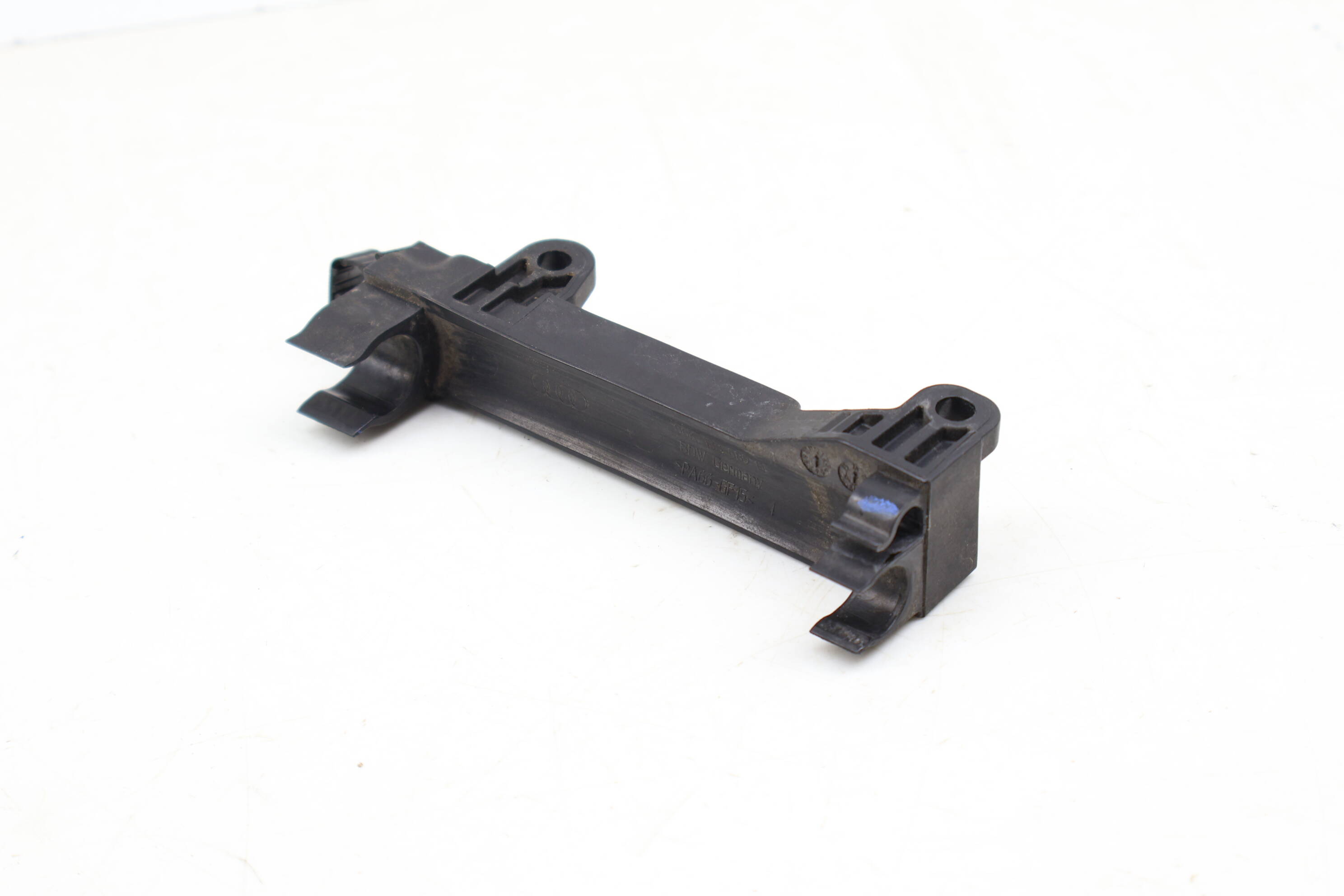 Fuel Hose / Line Bracket 06K133689G