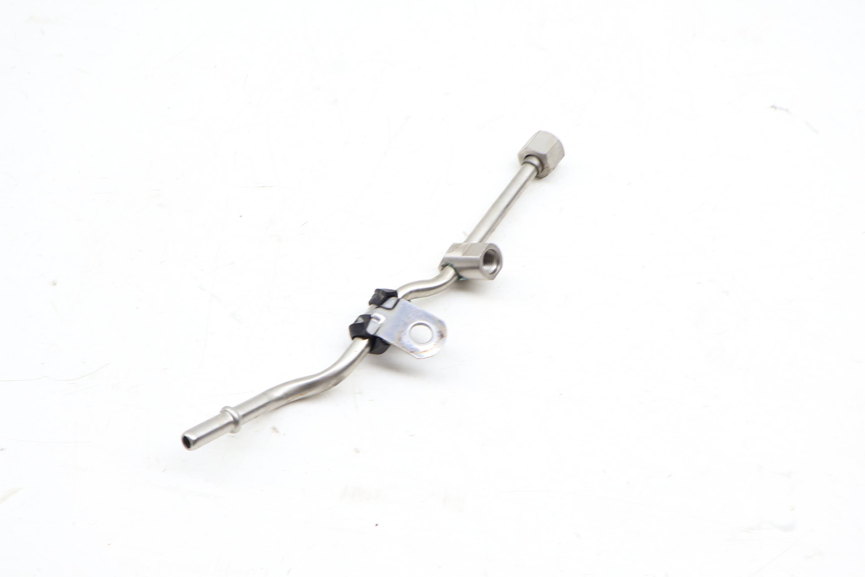 Fuel Hose / Line (Supply) 13537545725