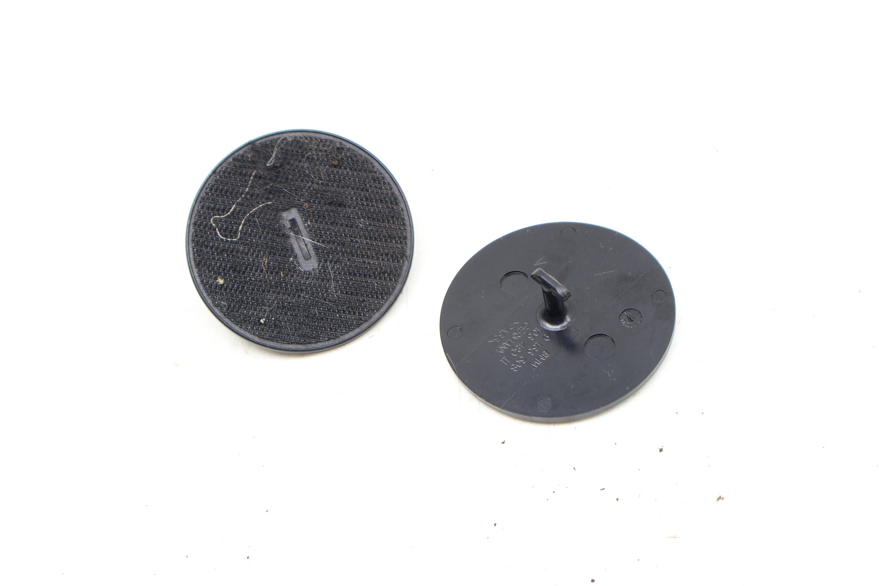 Carpet Floor Mat Fastener / Mount Set (2) 07149166608