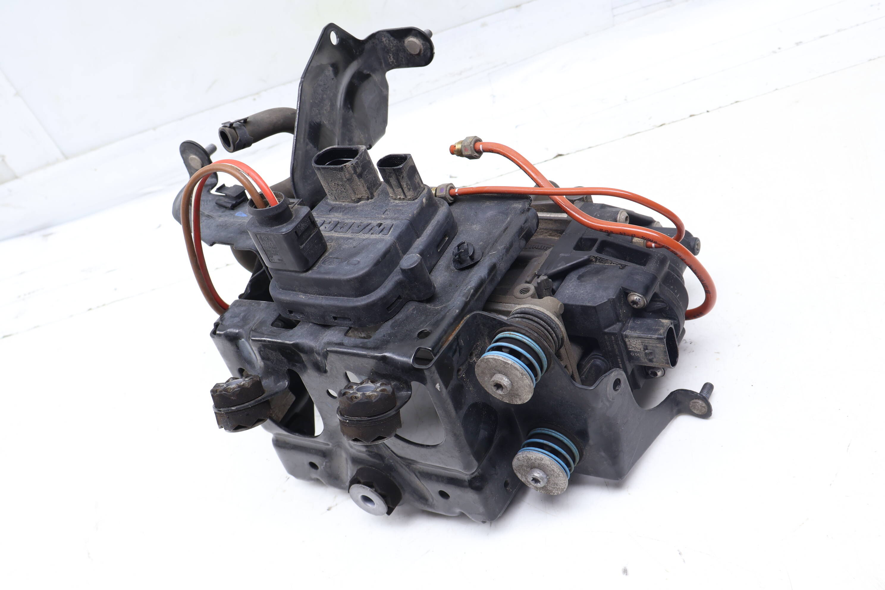 Air Suspension Compressor / Pump 4M0616005H