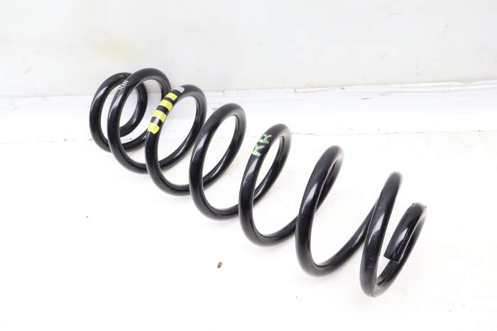 Coil Spring 5N0511115L main product photo