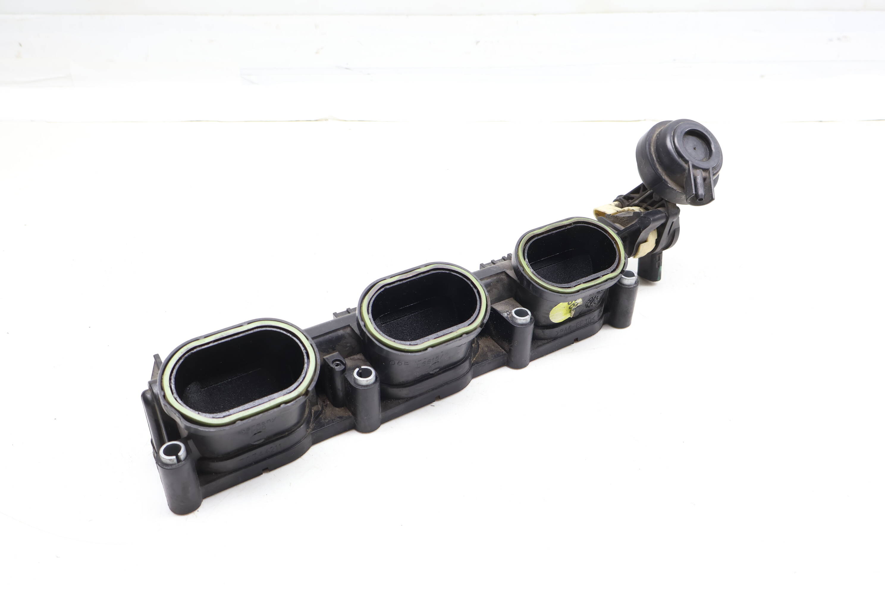 Lower Intake Manifold Air Distribution Housing 06E133110AR