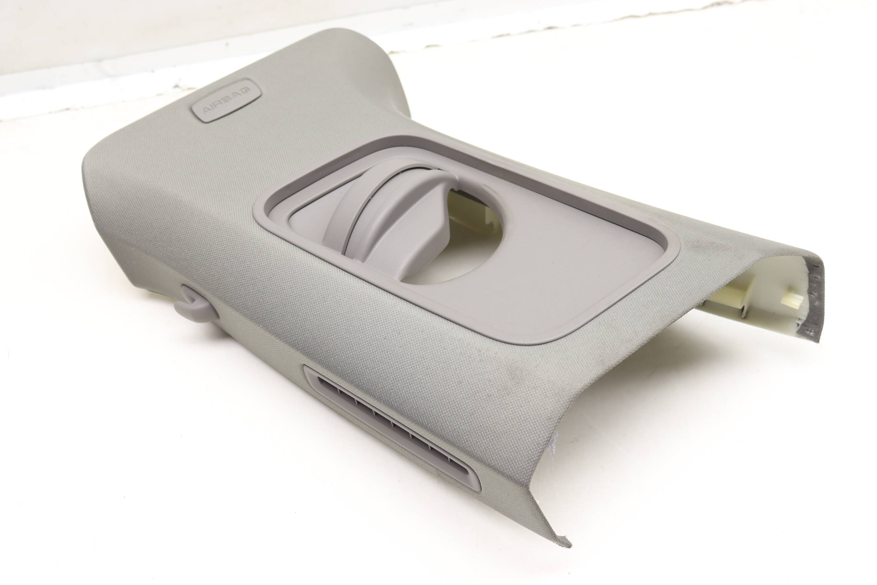 Upper B Pillar Trim / Panel 97055519304