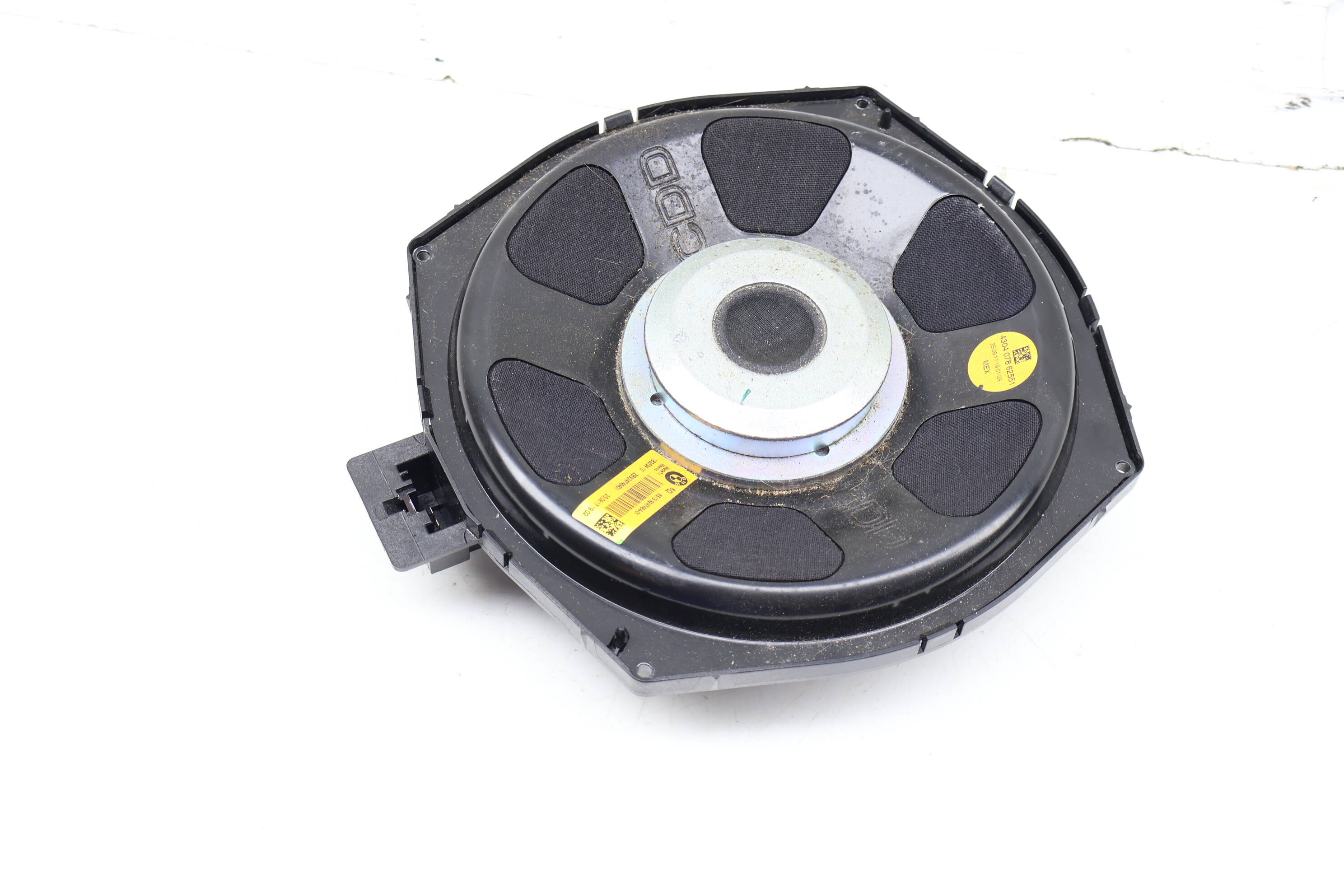 Under Seat Subwoofer Speaker (Top-Hifi) 65139247484