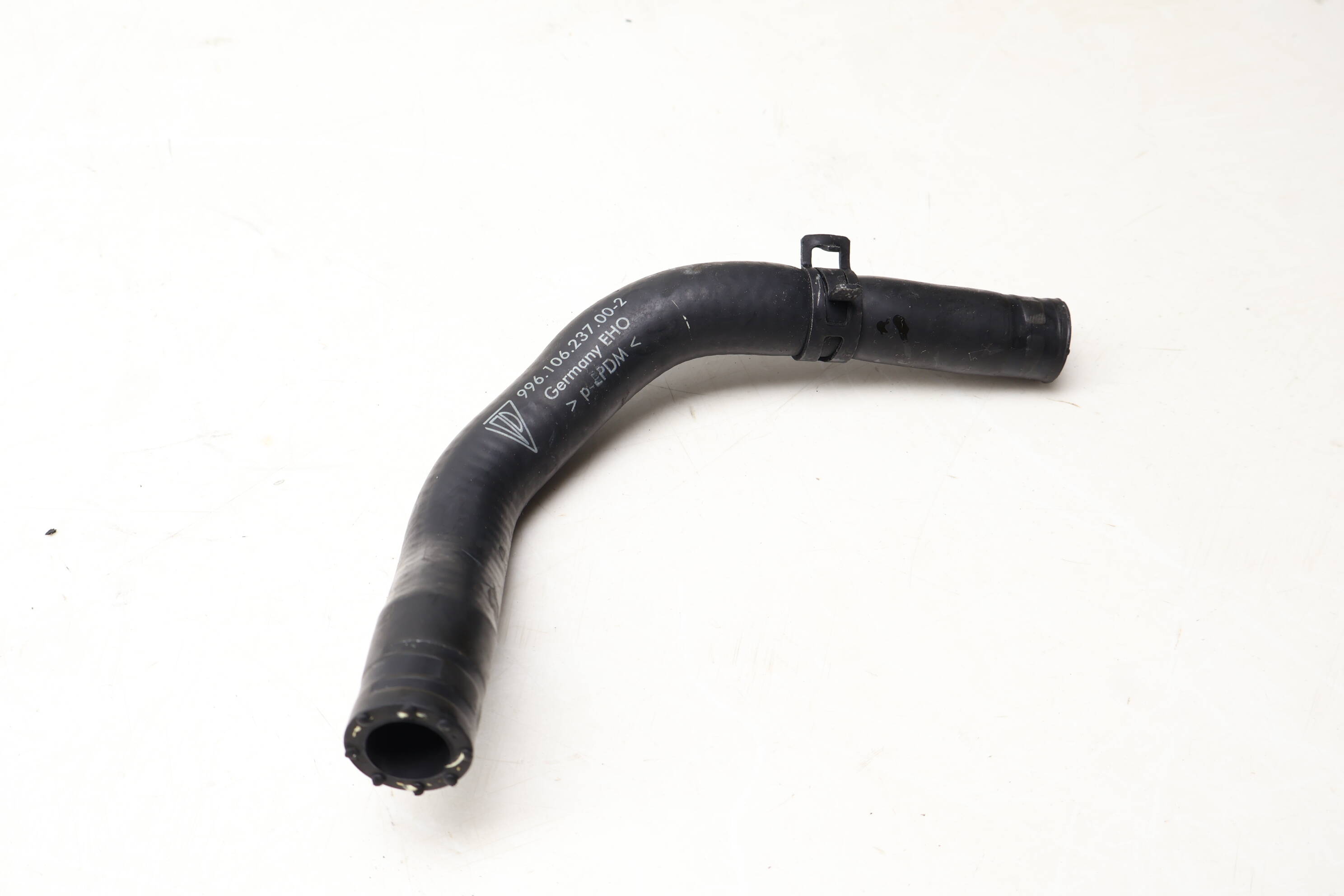 Coolant Reservoir Line / Hose (Middle) 99610623700