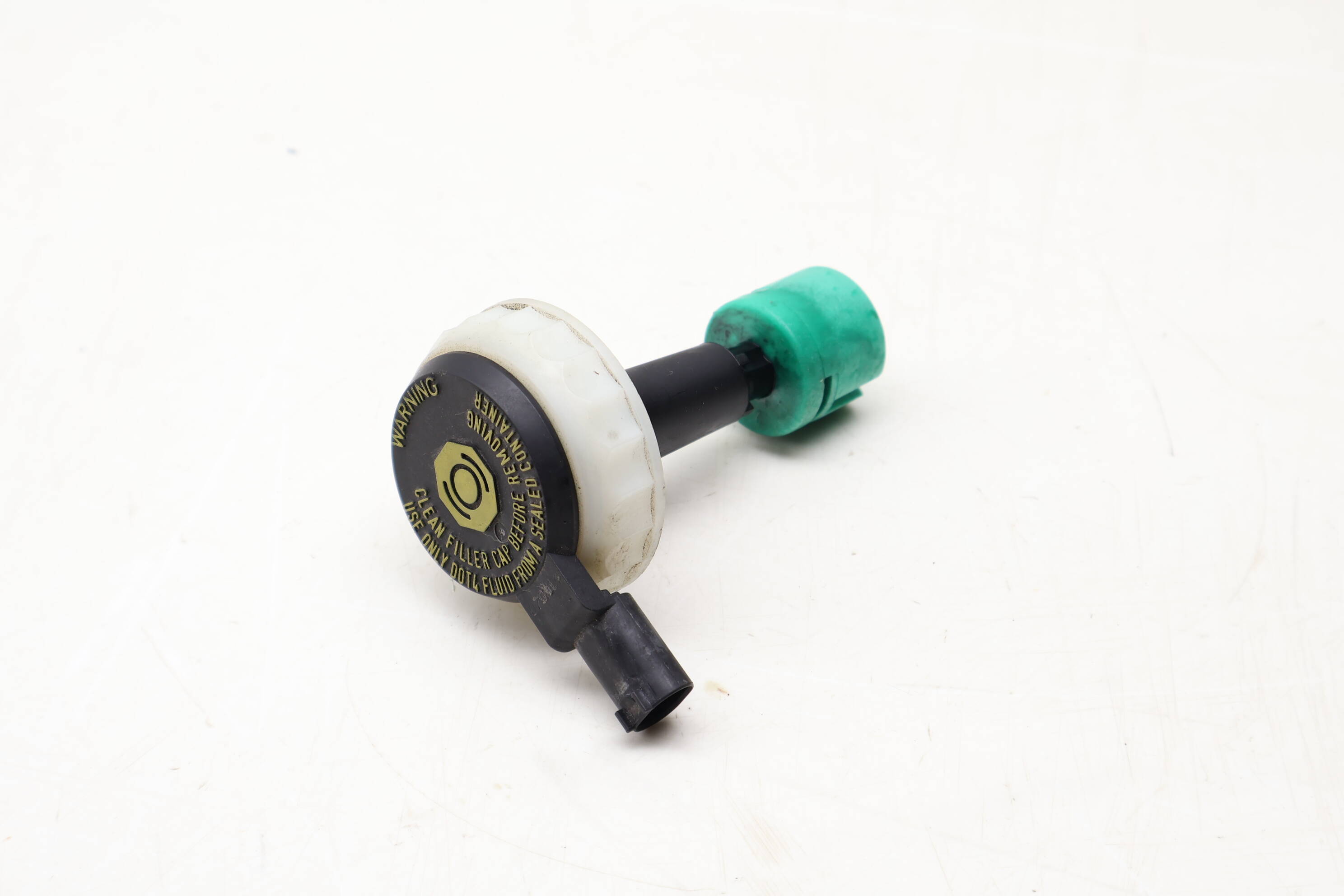 Brake Fluid Reservoir / Tank Cap 34316786731