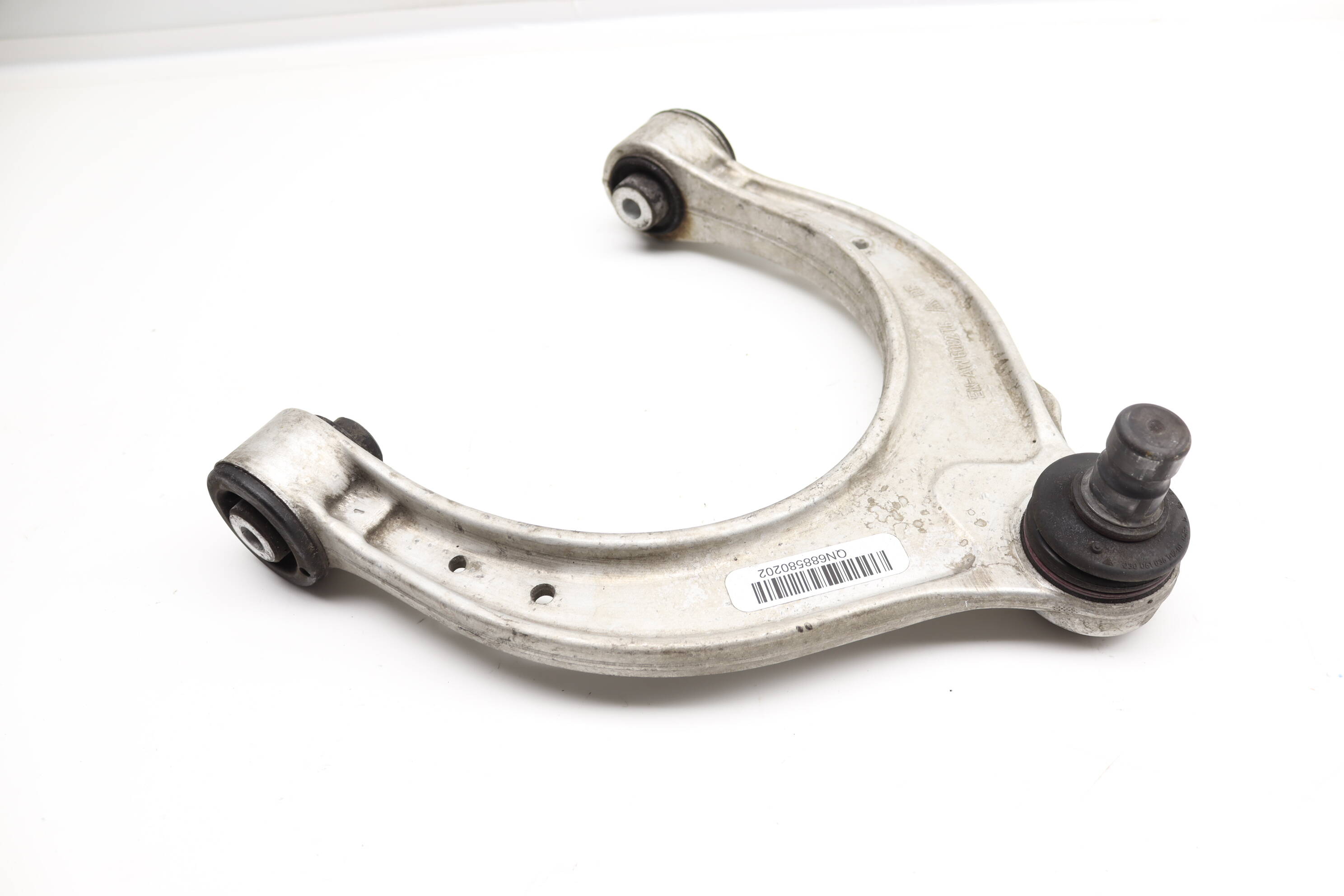 Upper&#x20;Control&#x20;Arm&#x20;31106885802