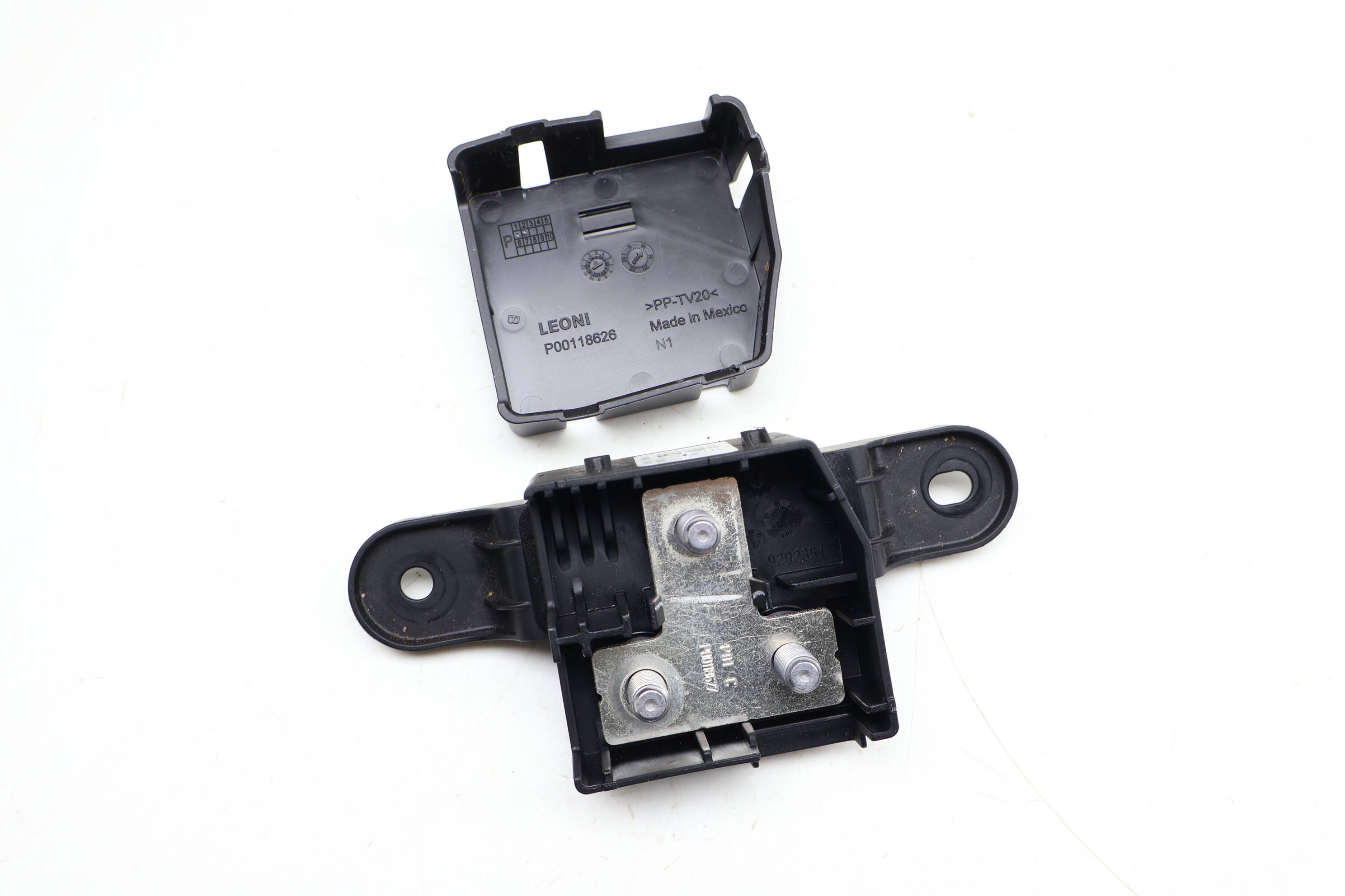 Power Distribution / Fuse Box 61139292350