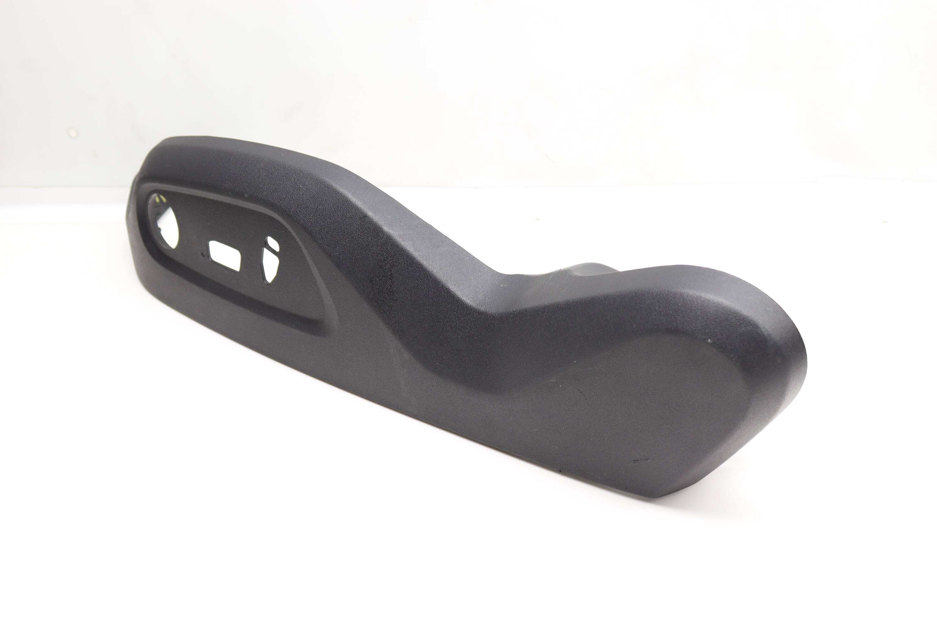 Outer Seat Switch Trim / Panel 8J0881325C