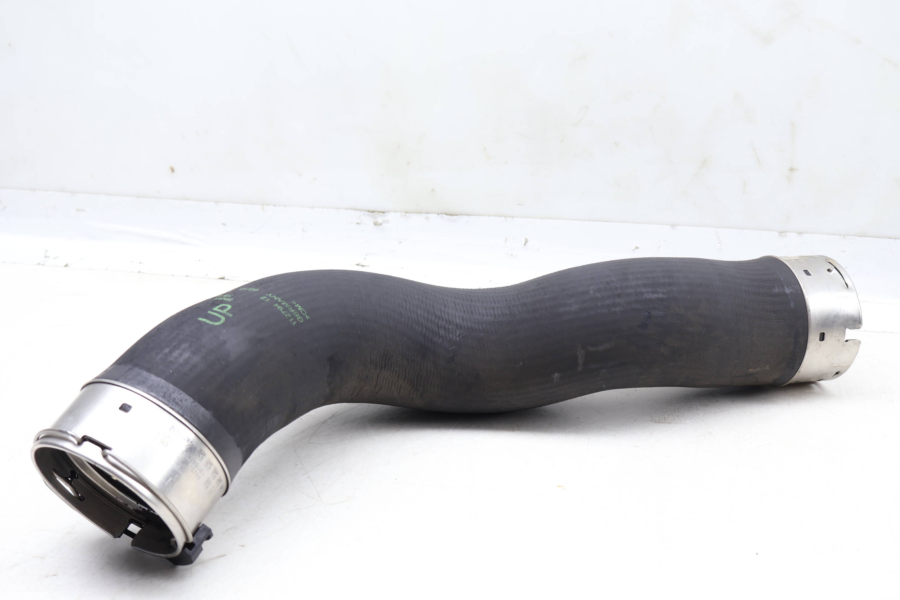 Turbo Intercooler Hose / Tube 11617810617