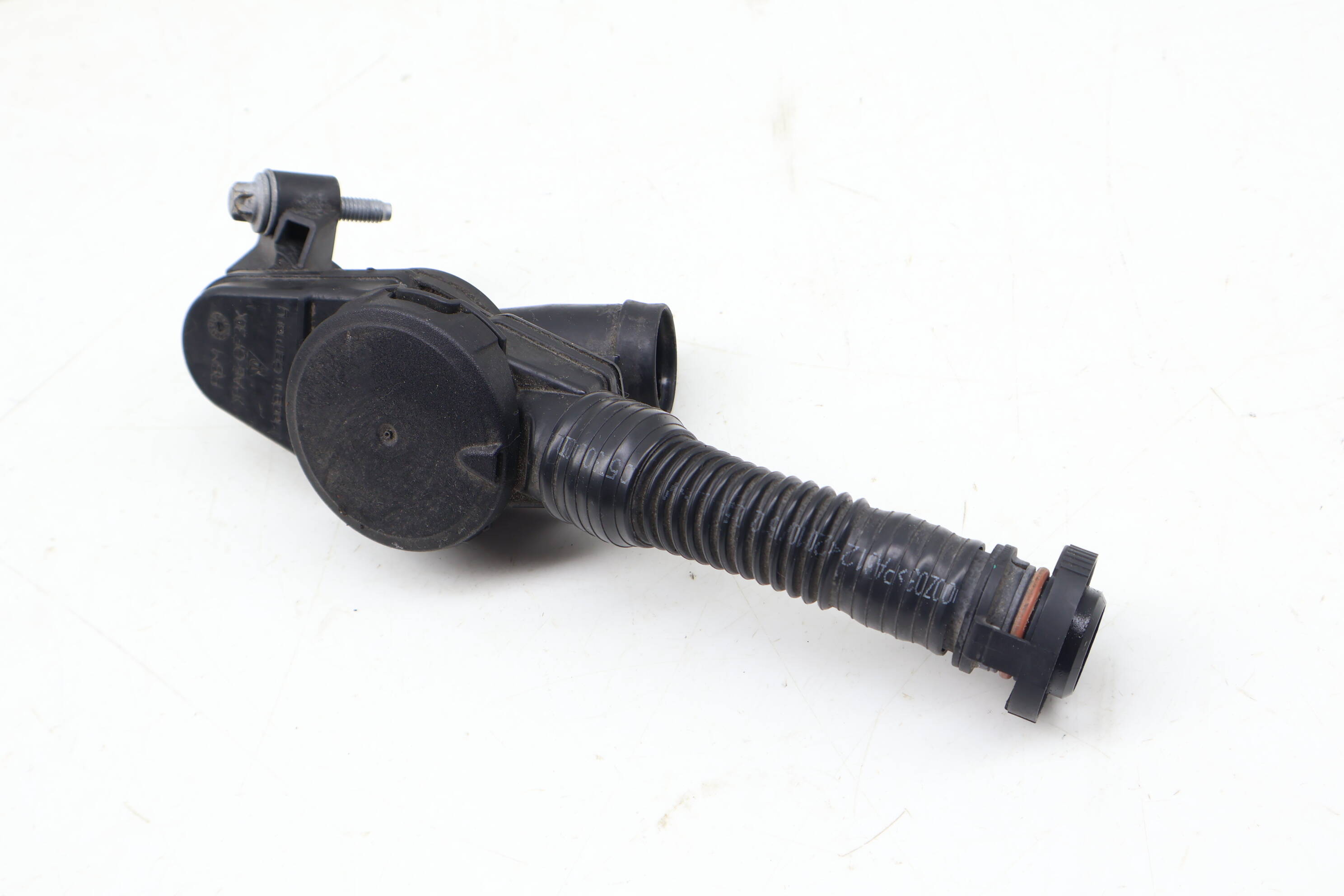 Pcv / Crankcase Pressure Valve 94610723077