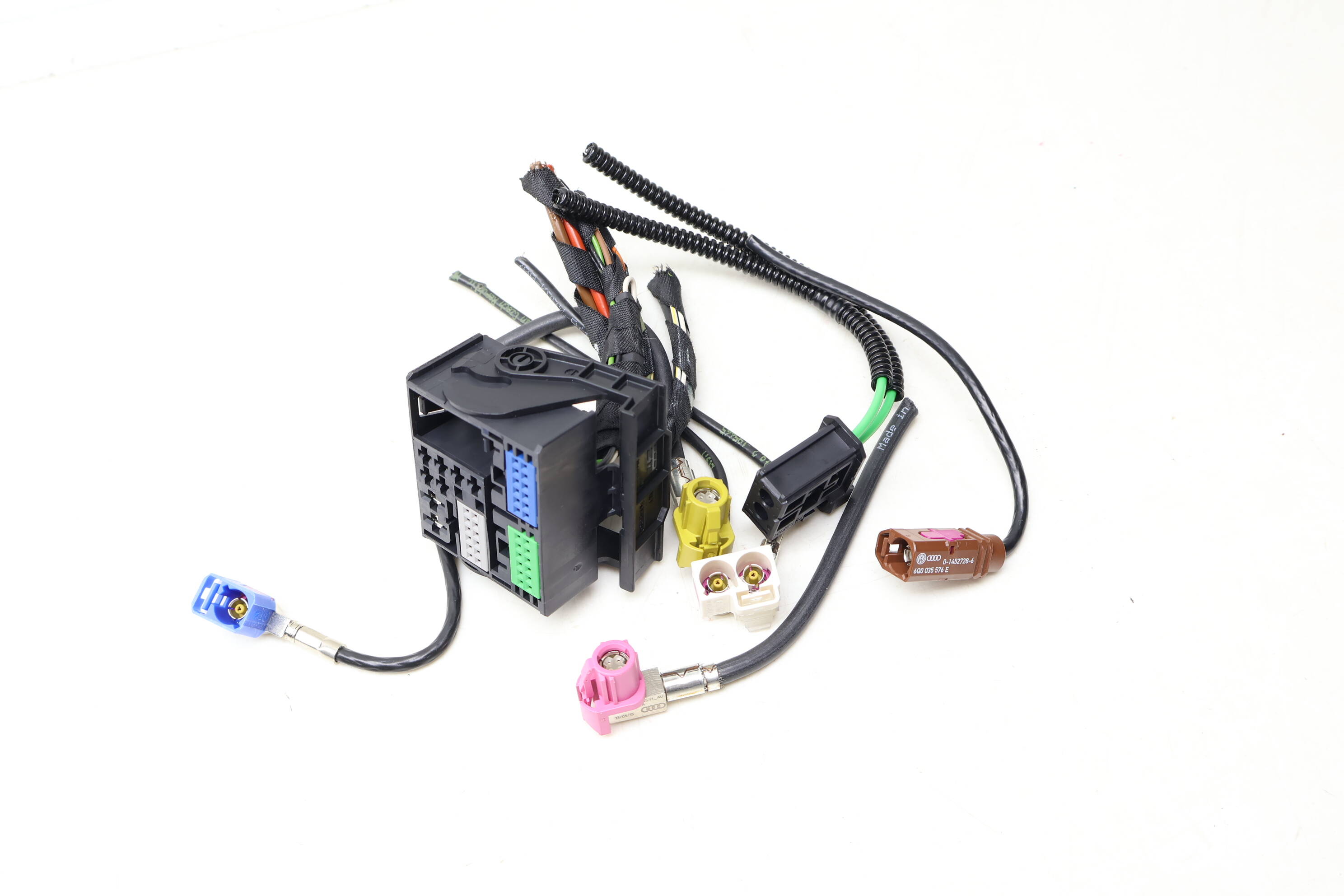 Cd / Audio Radio Receiver Wiring Connector Set