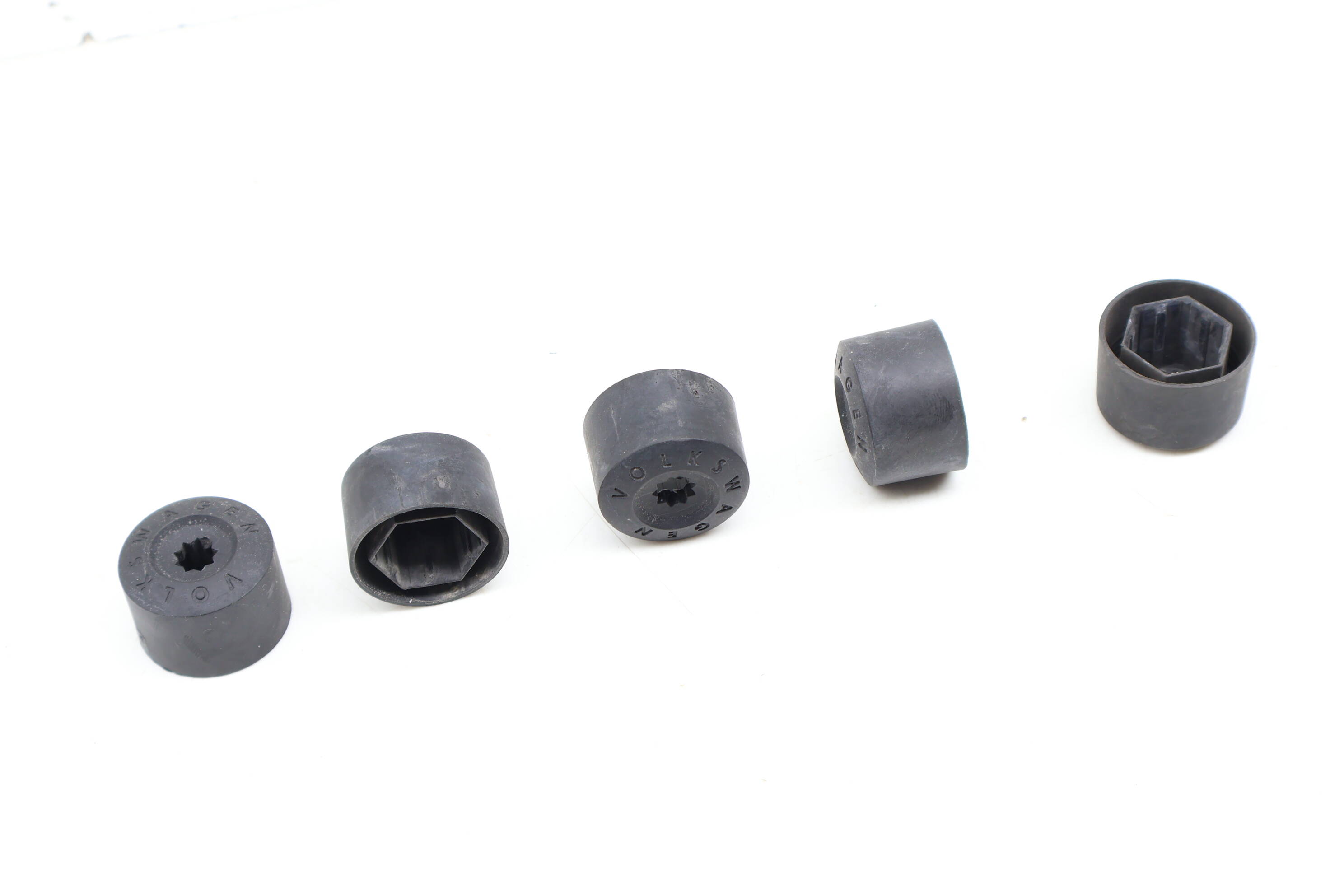 Lug Nut / Bolt Cover / Cap Set (5) 1K0601173