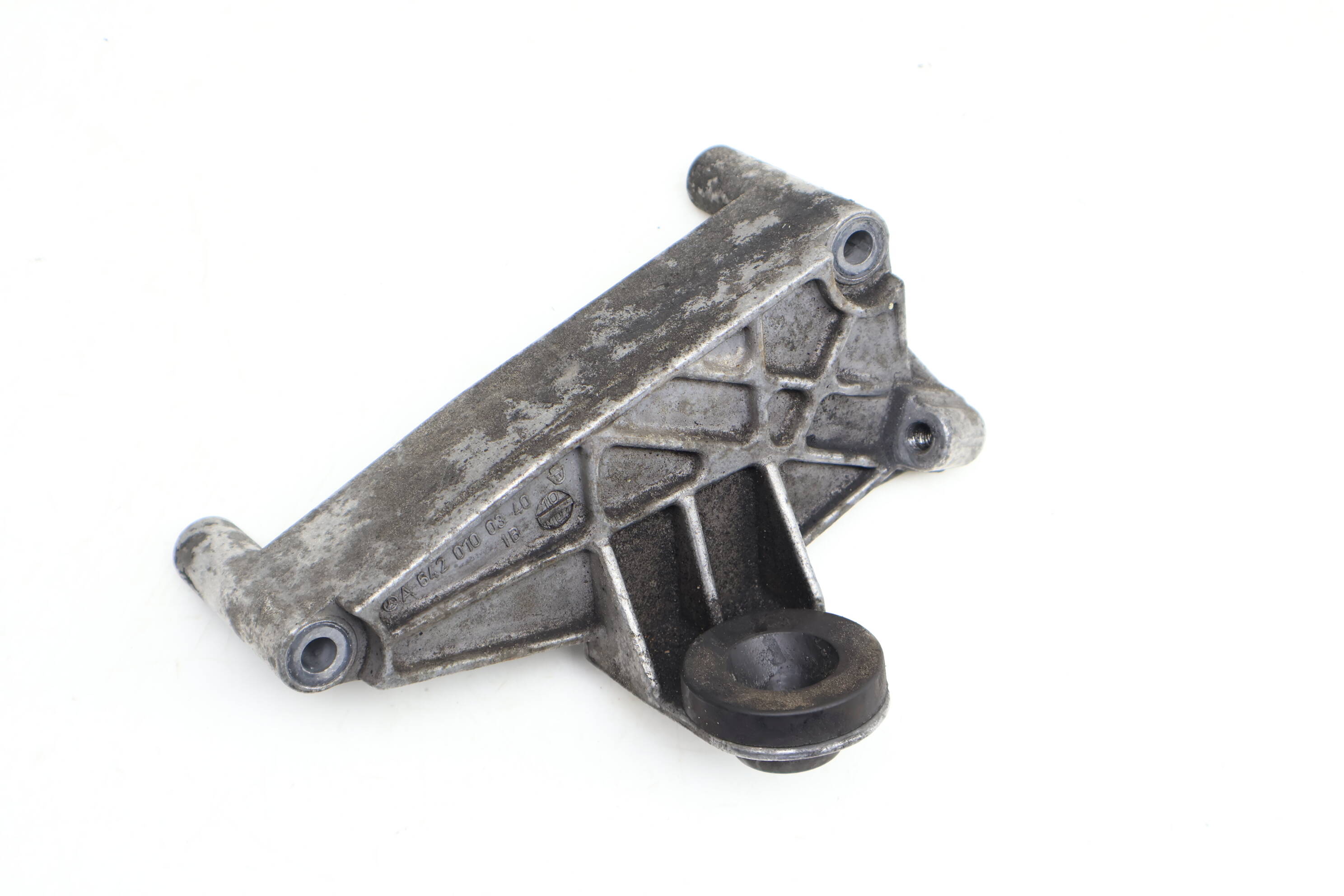 Engine / Motor Mount Bracket 6420100340