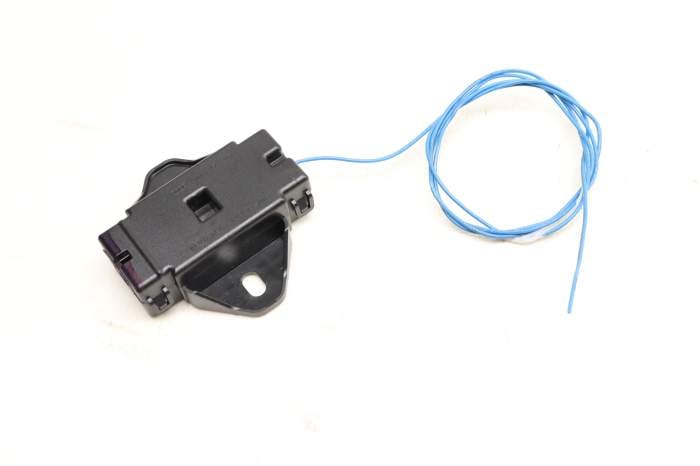 Door Antenna Sensor Module 4M0947293 main product photo