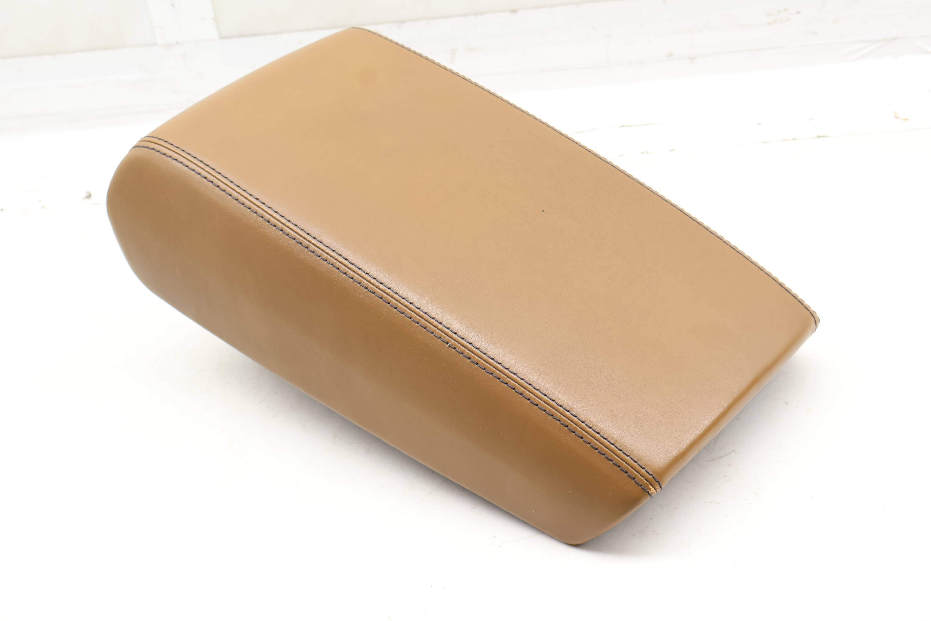 Center Armrest / Arm Rest 4G0864248B