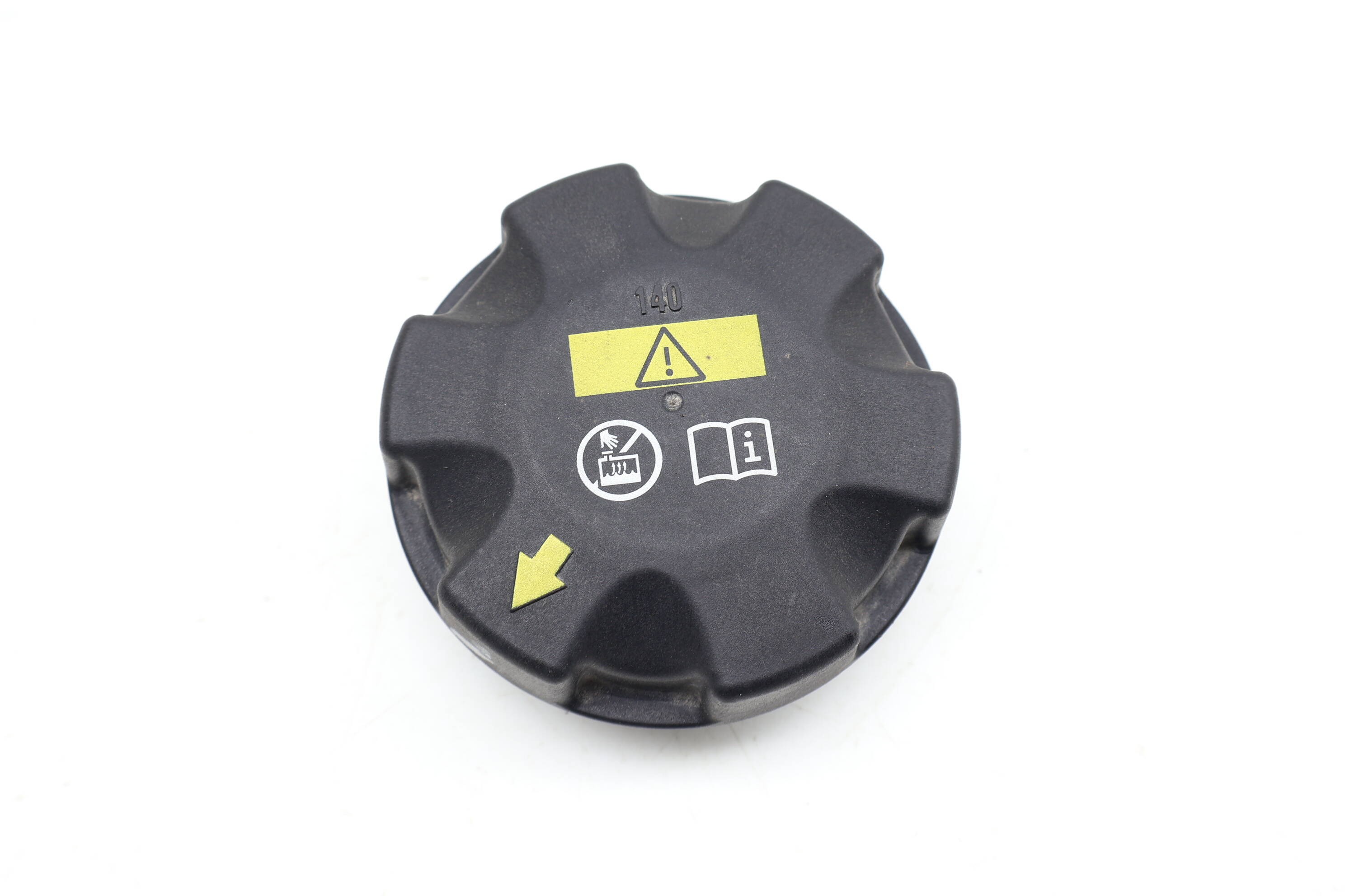 Coolant Reservoir Tank Cap / Cover 17117639020