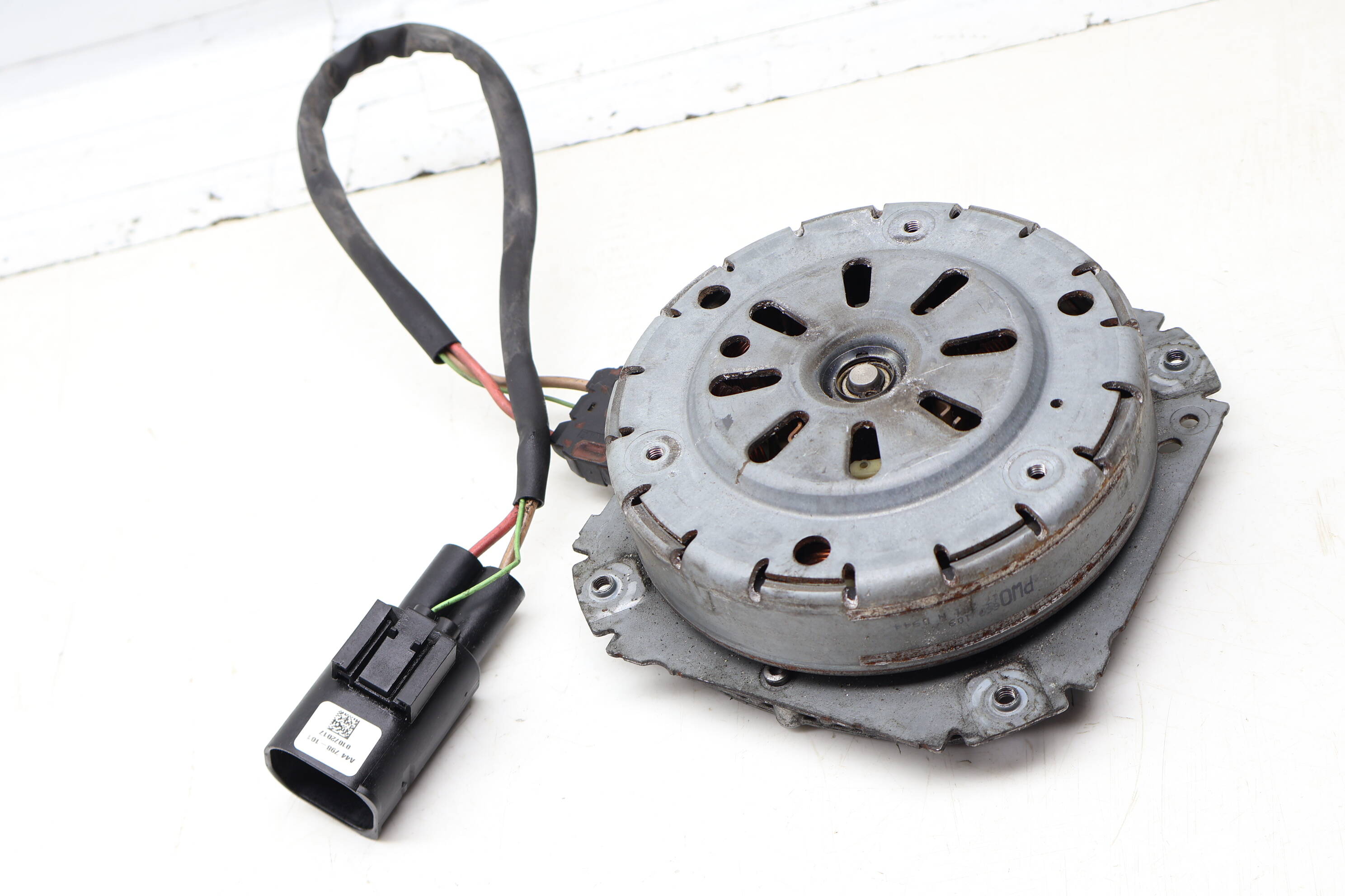 Electric Cooling Fan Motor 17427601176