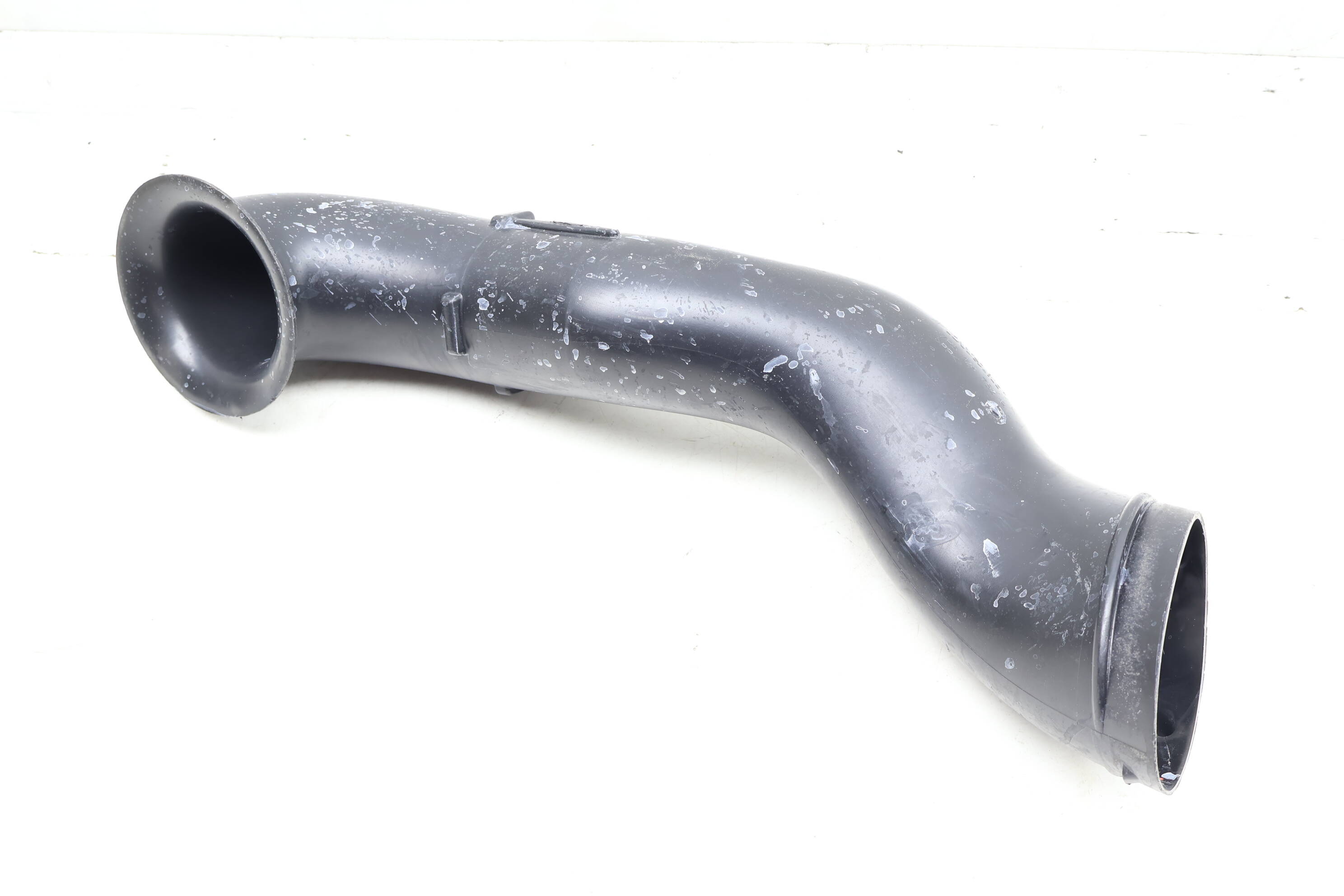 Air Intake Hose / Tube 7P5128752B 95811027120