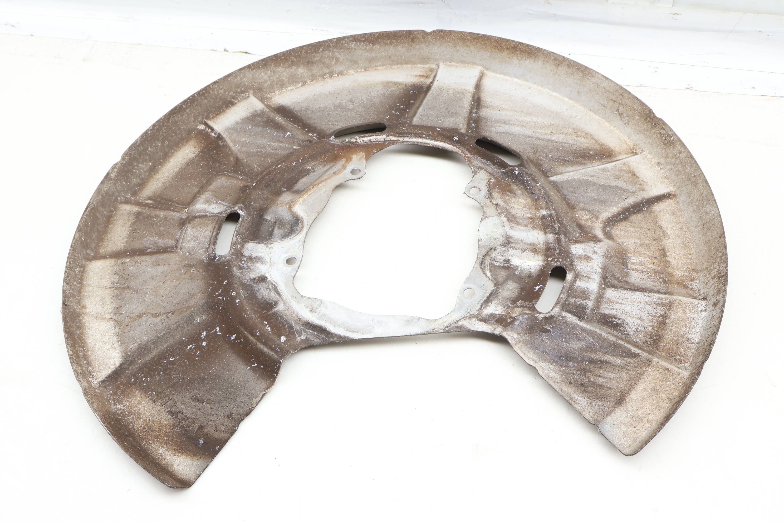 Brake Dust / Splash Shield 34216775271