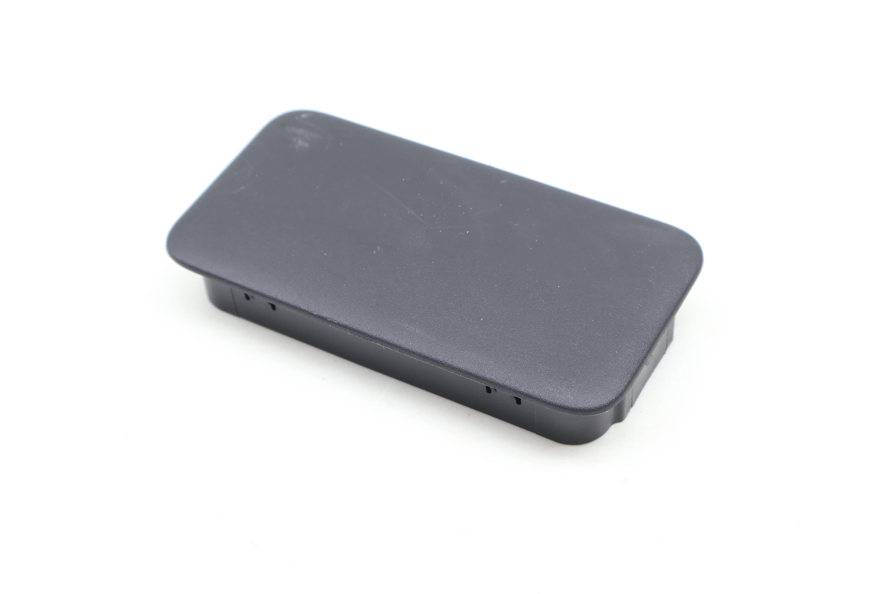 Trim / Cap J8A237521AB