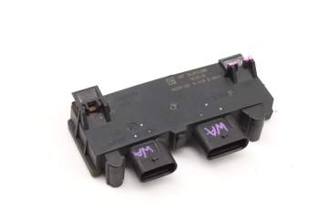 Trunk Control Module 3AA962243F Trunk Control Module 3AA962243F