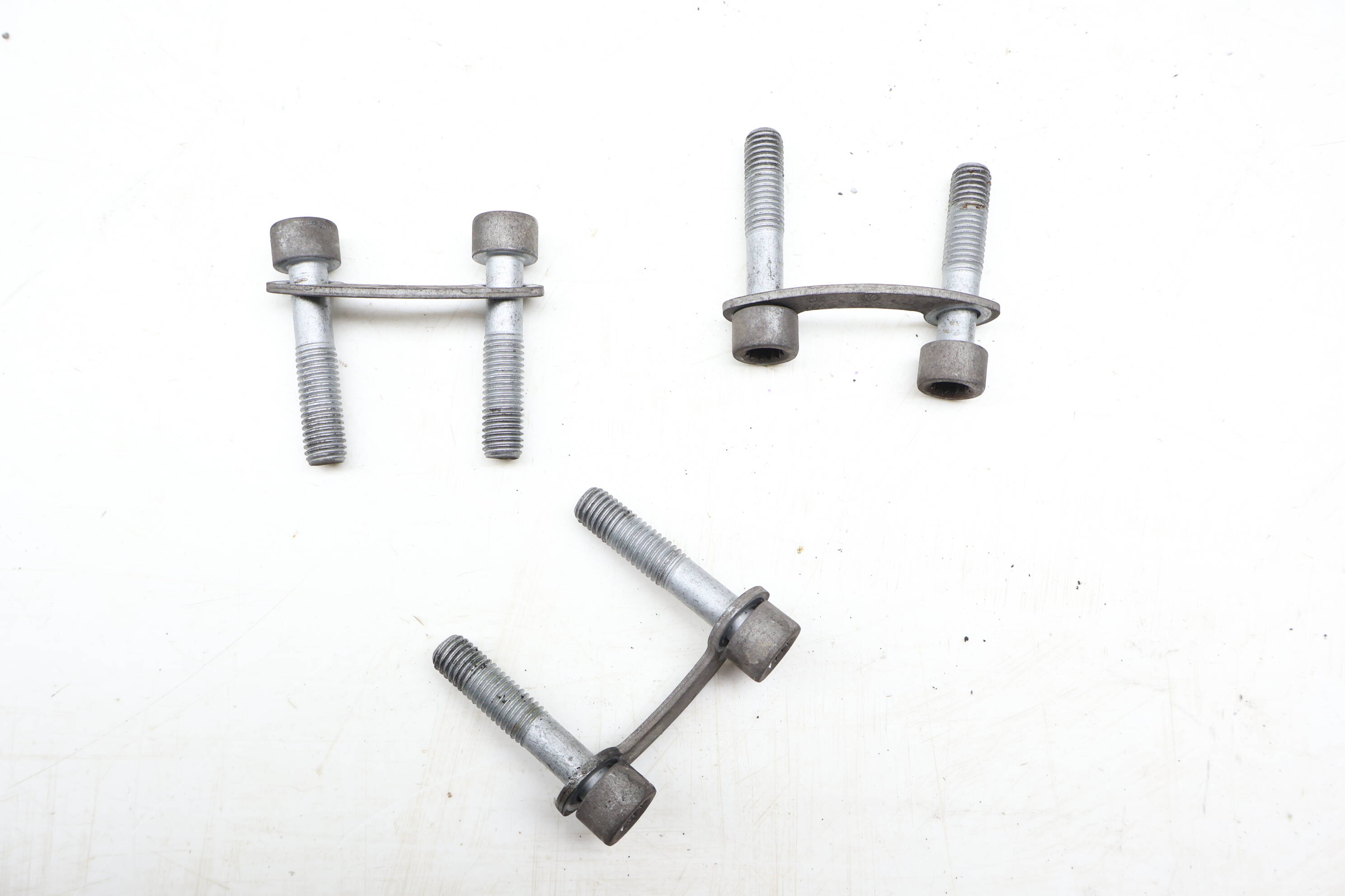 Cv Axle Flange Bolt / Plate Set N90097204