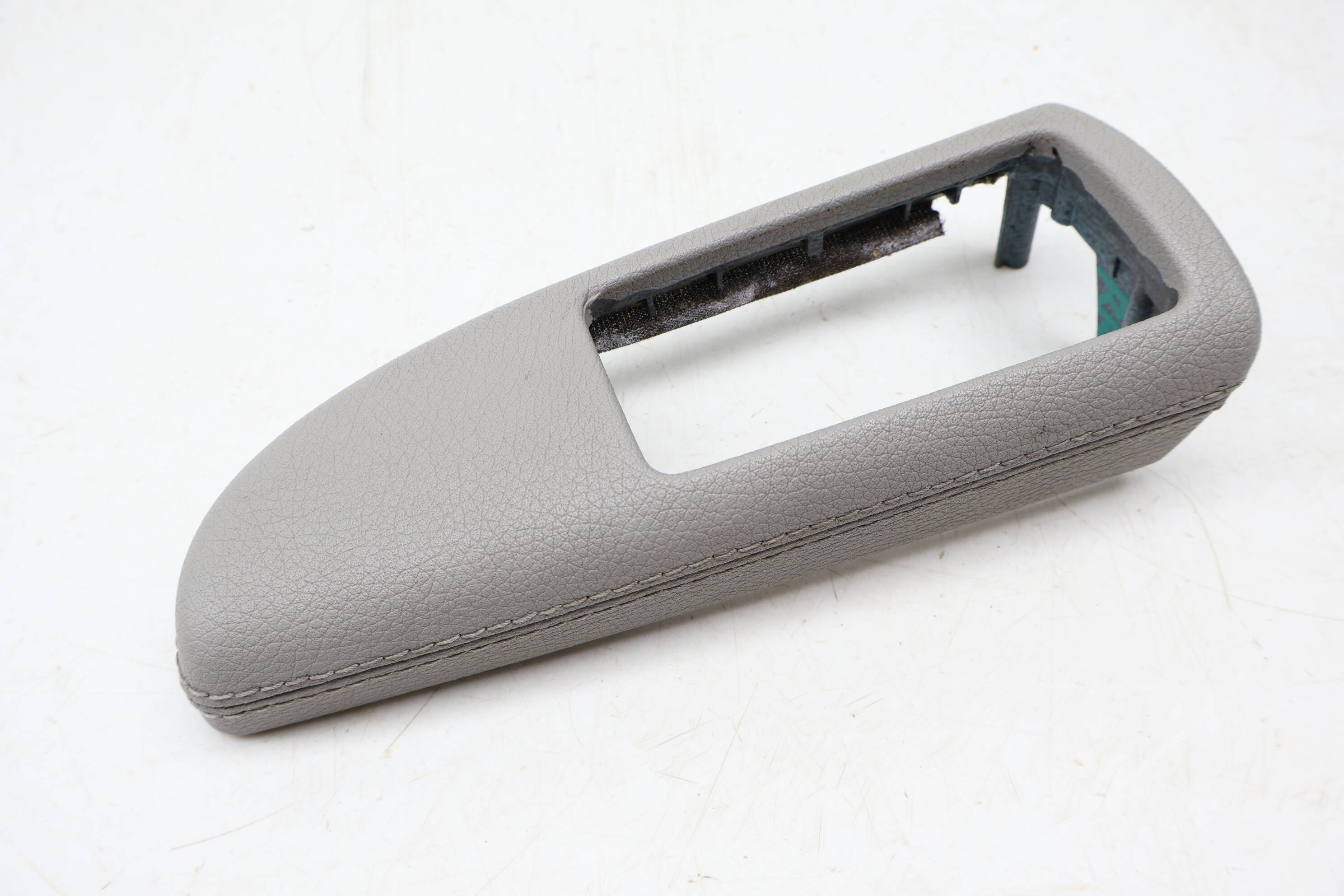 Door Panel / Window Switch Bezel / Trim 2217300689