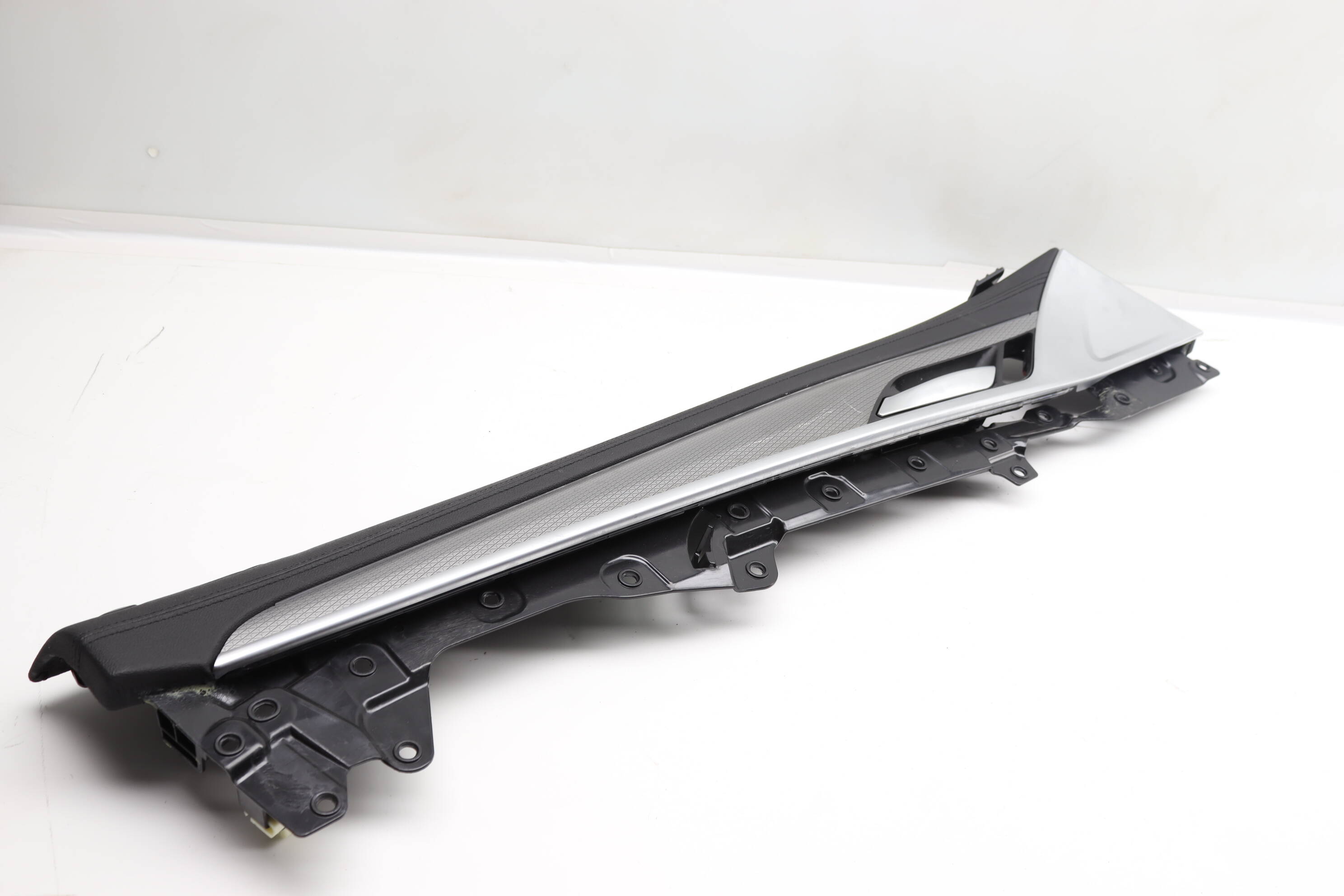 Interior Door Handle / Trim 51418090513