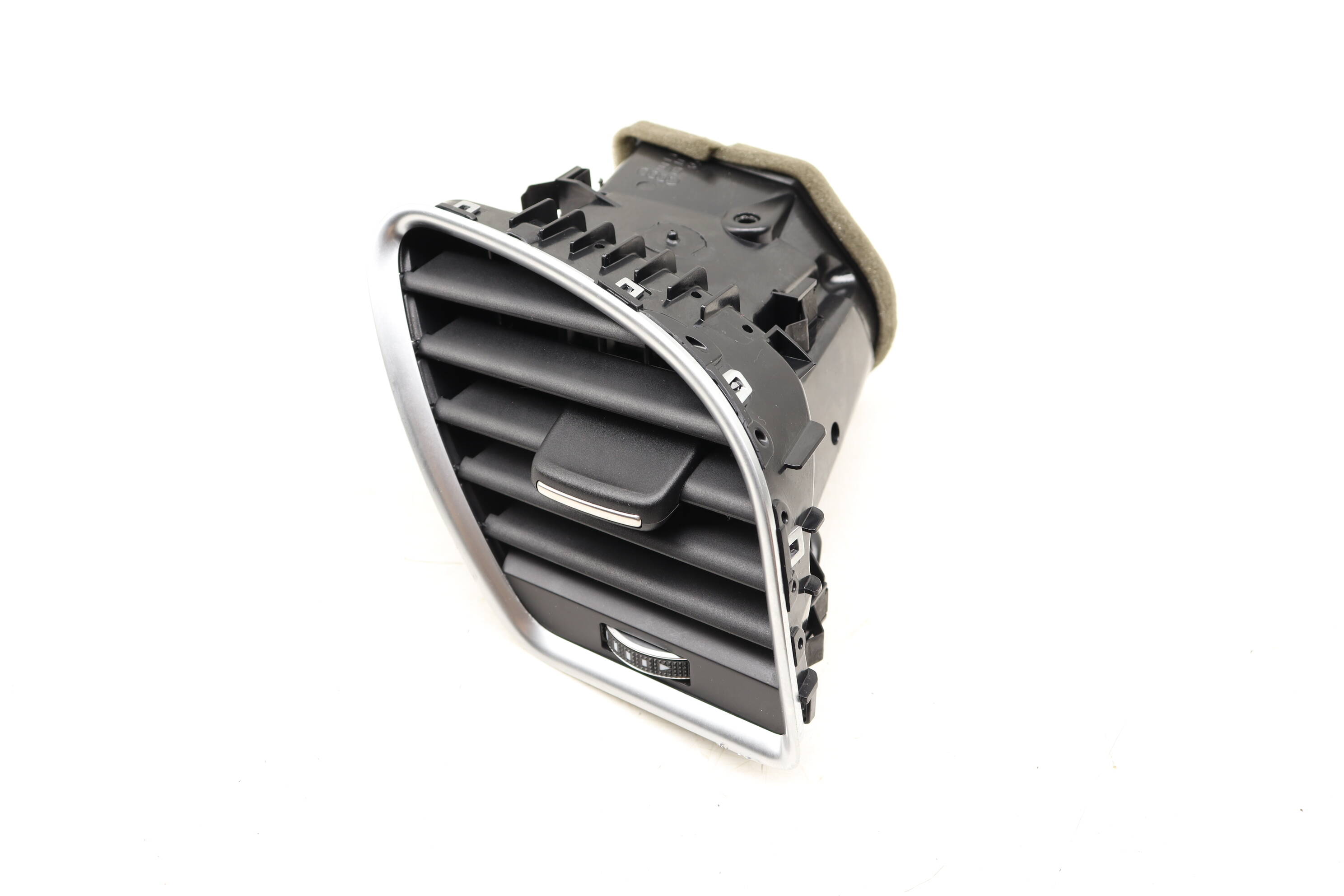 Dash Air Vent 8T1820902G