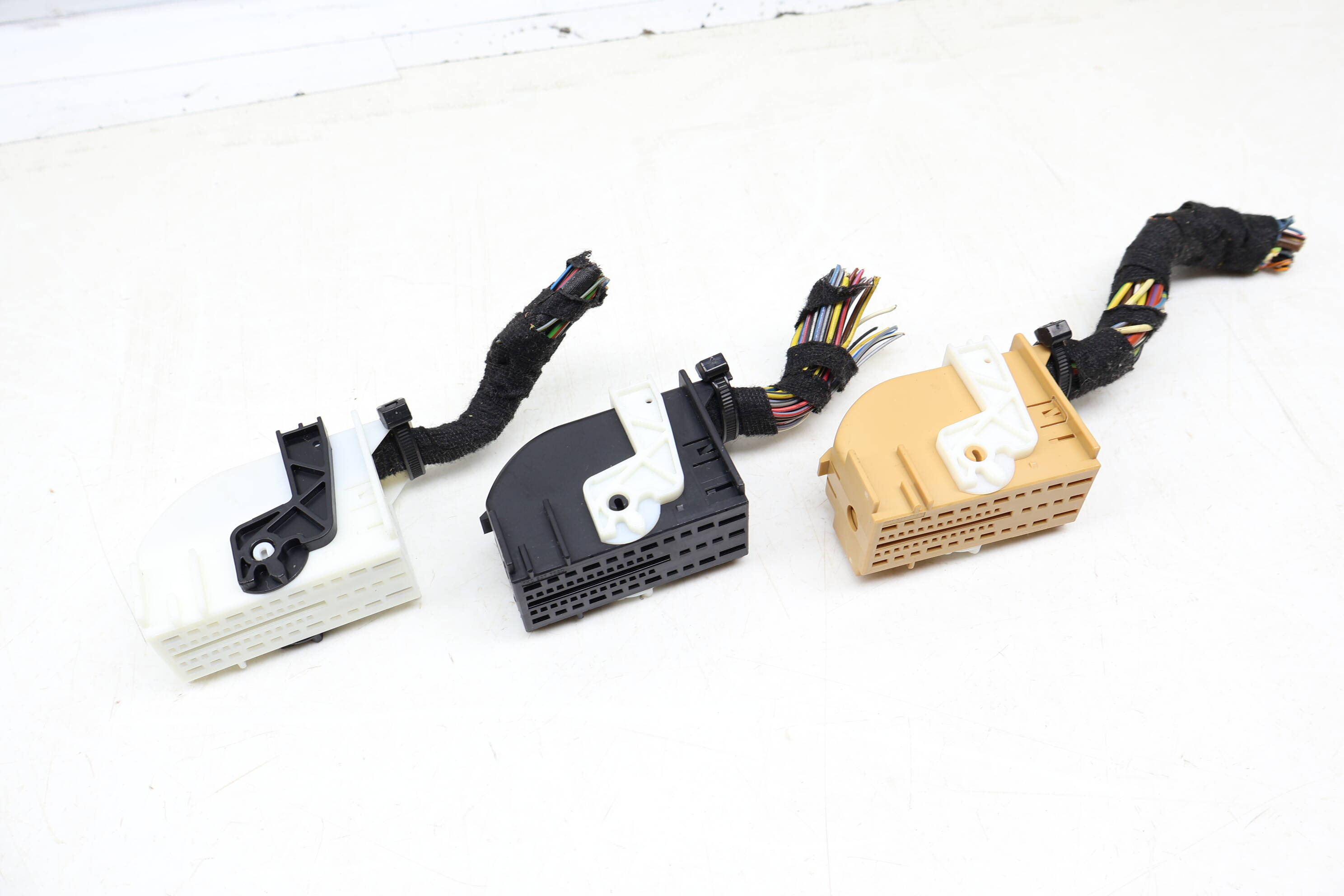 Onboard Supply Module Wiring Connector / Pigtail