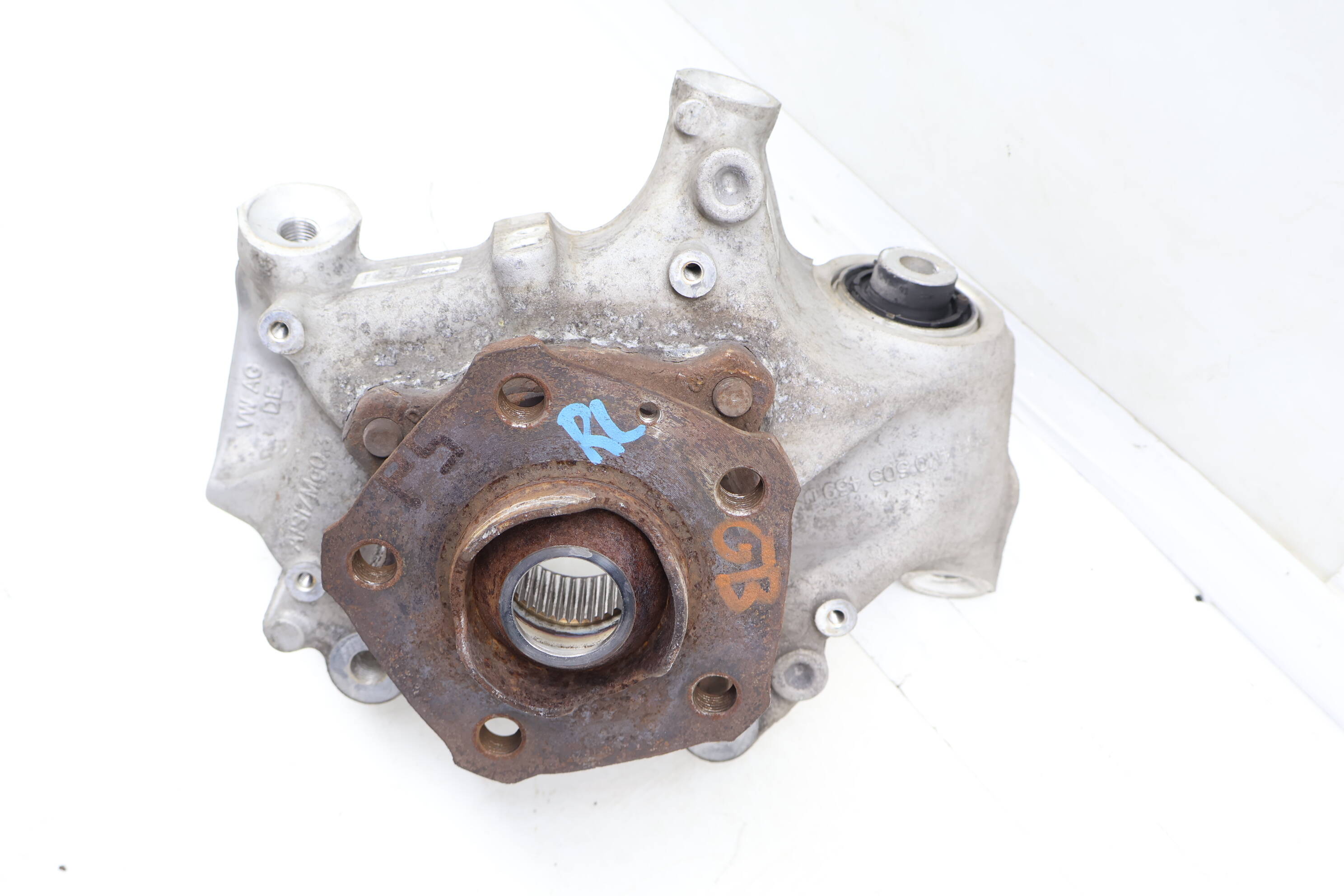 Spindle Knuckle W/ Wheel Bearing 4M0505459D