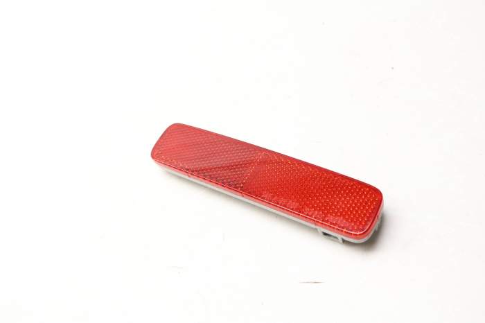 Bumper Side Marker Light / Reflector 8E5945074 main product photo
