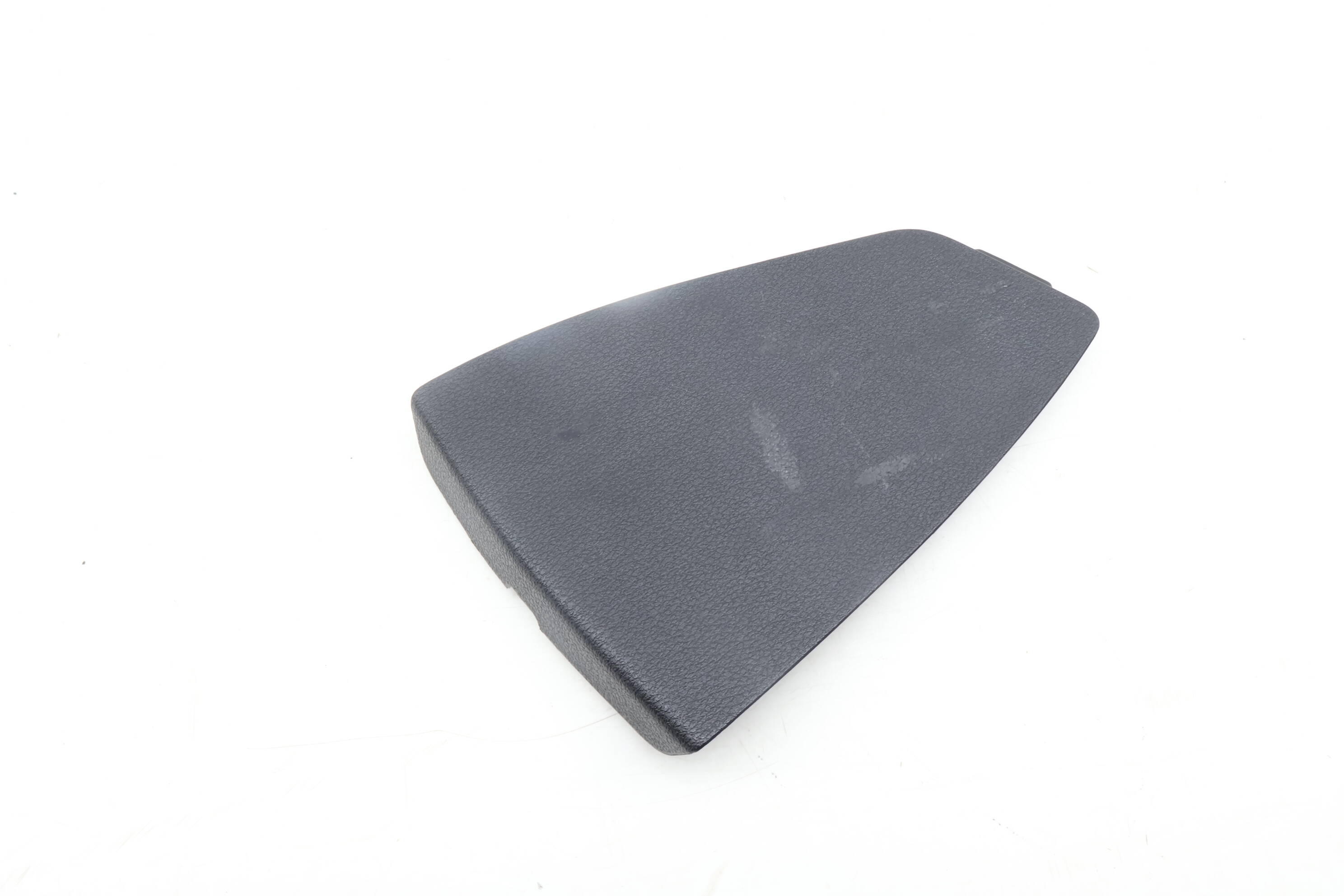 Interior Trunk / Hatch Tail Light Cover 8W8867658