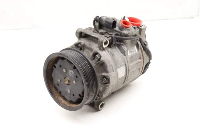 Ac Compressor 7P0820803E main product photo