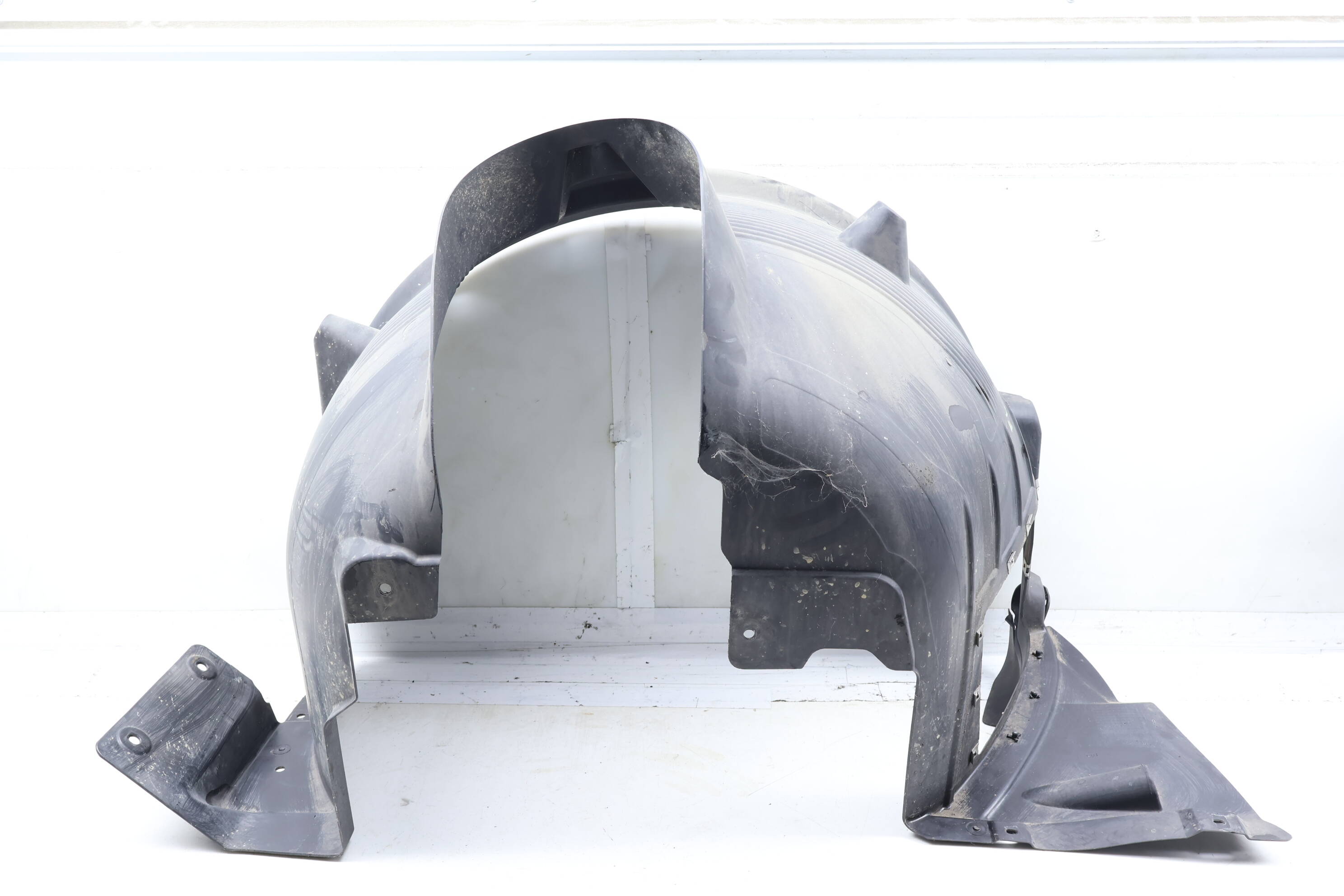 Auxiliary Radiator Fender Liner / Wheel Housing Cover 51713420416