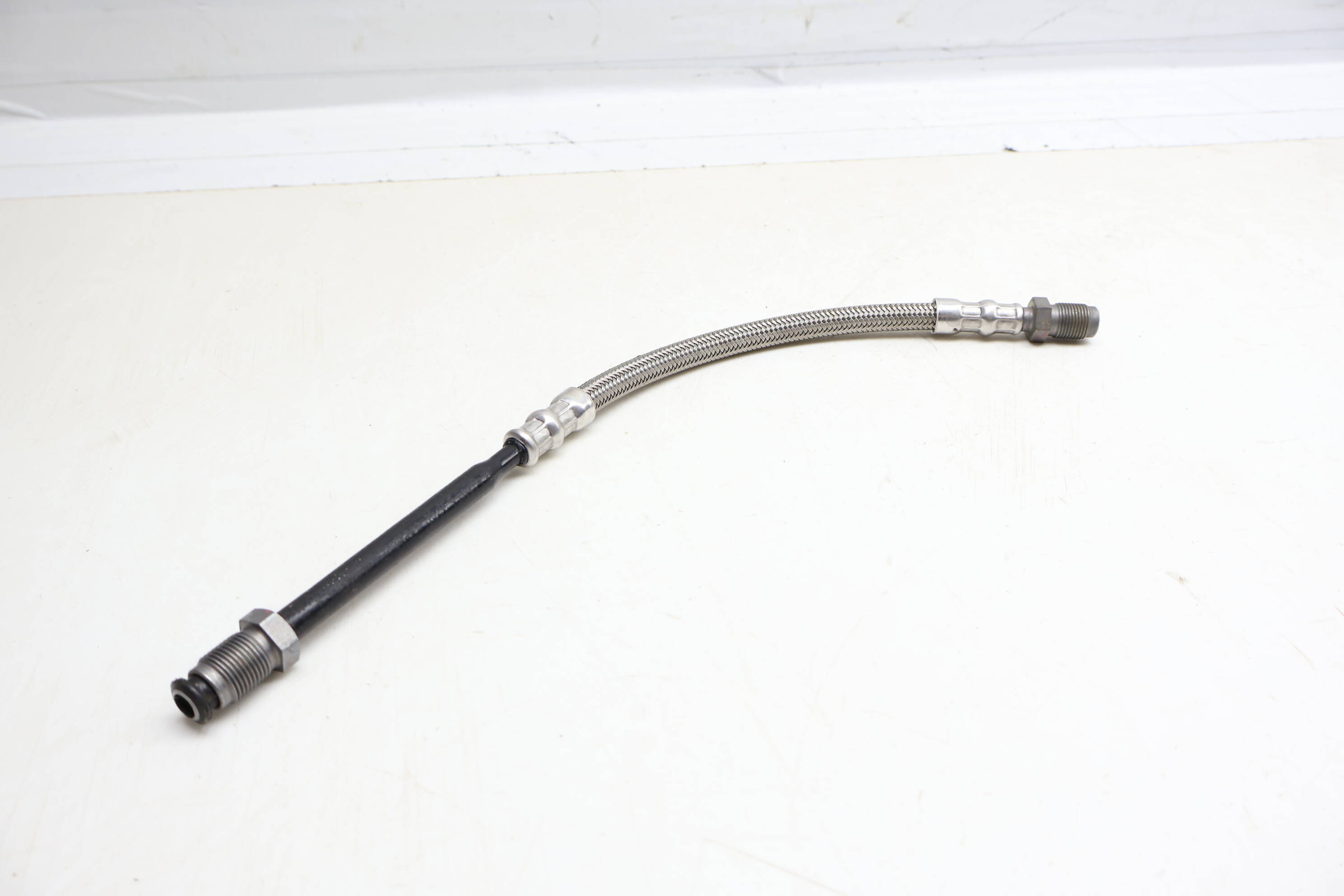 Brake Line / Pipe 99735531100
